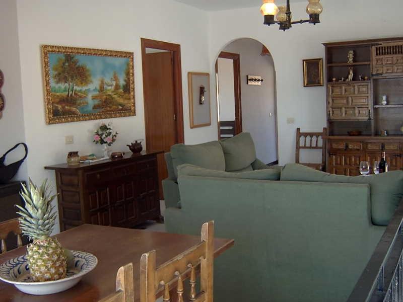 Three-Bedroom Apartment photo 3