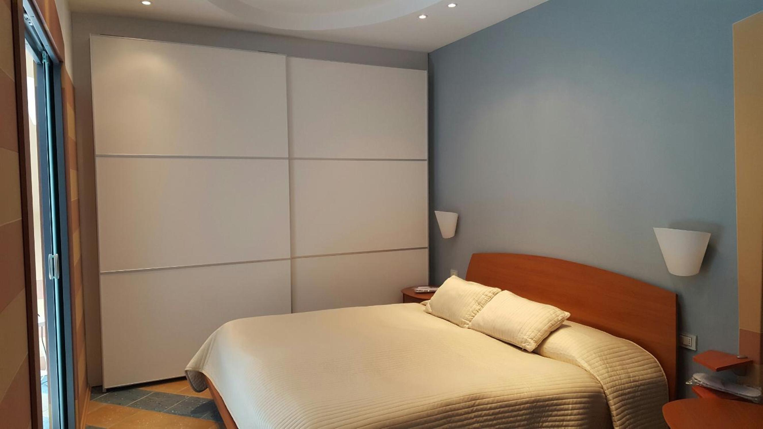 One-Bedroom Apartment - Separate Building - Photo 9