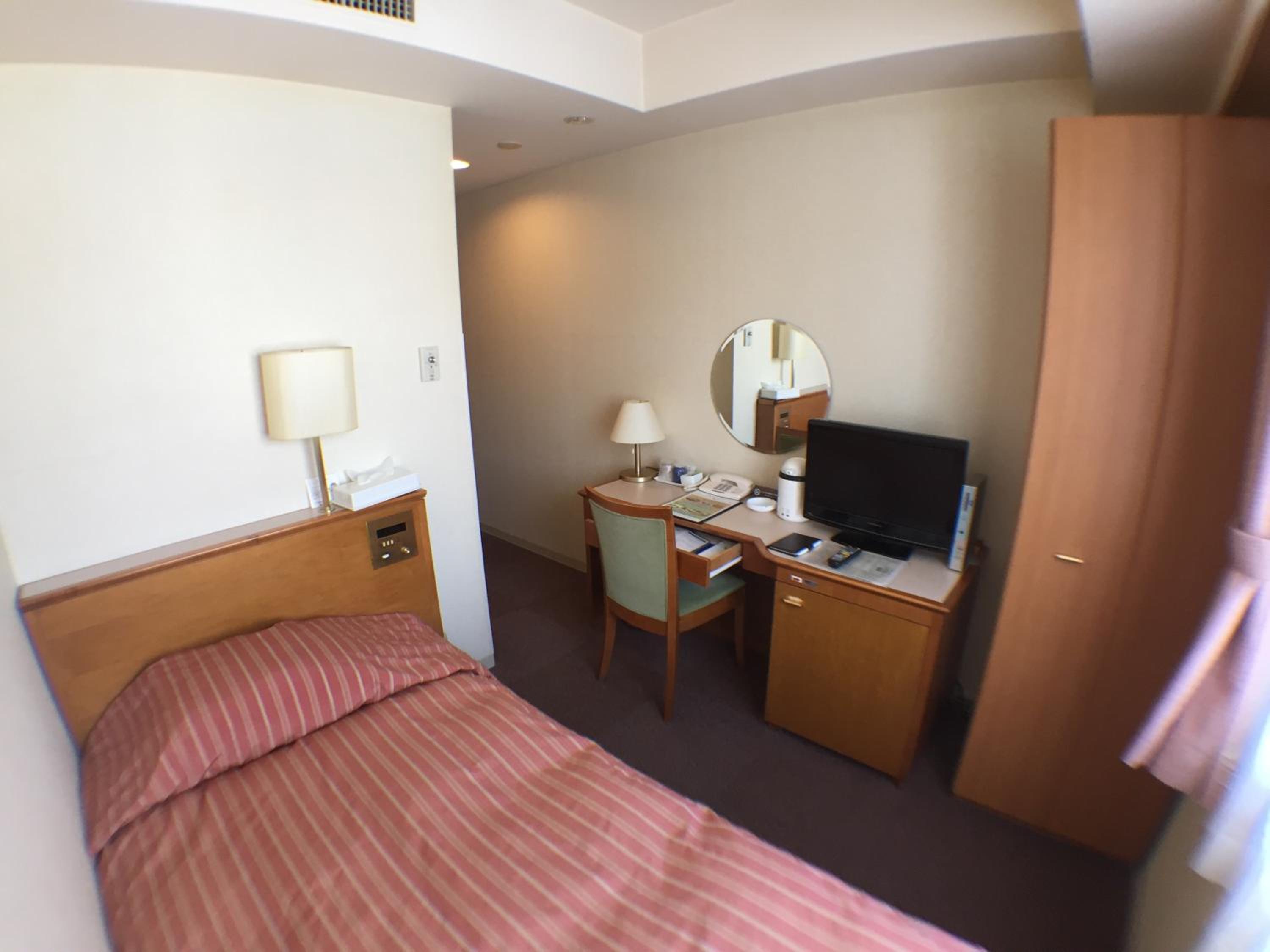 Single Room - Non-Smoking