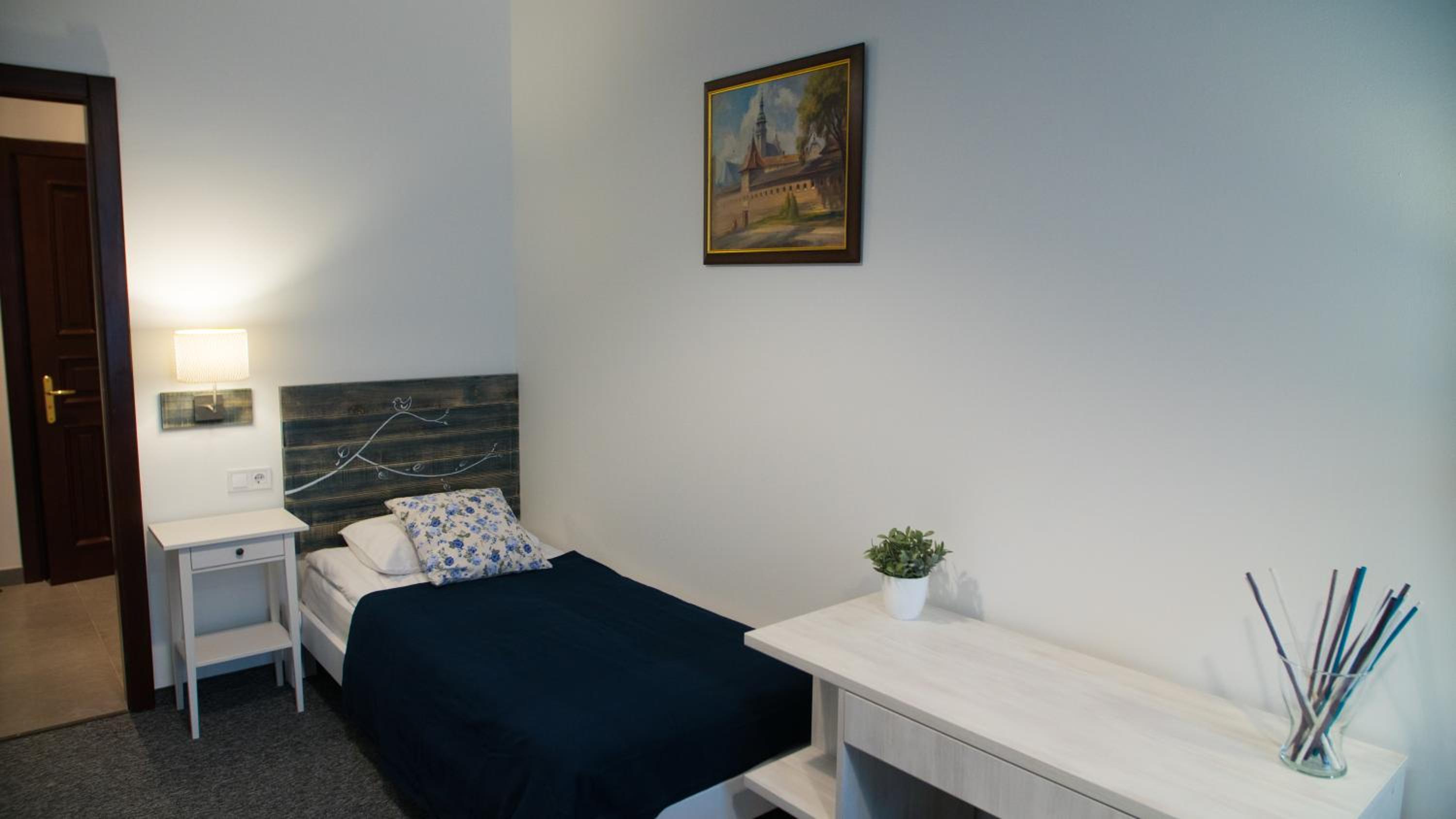 Large Twin Room photo 1