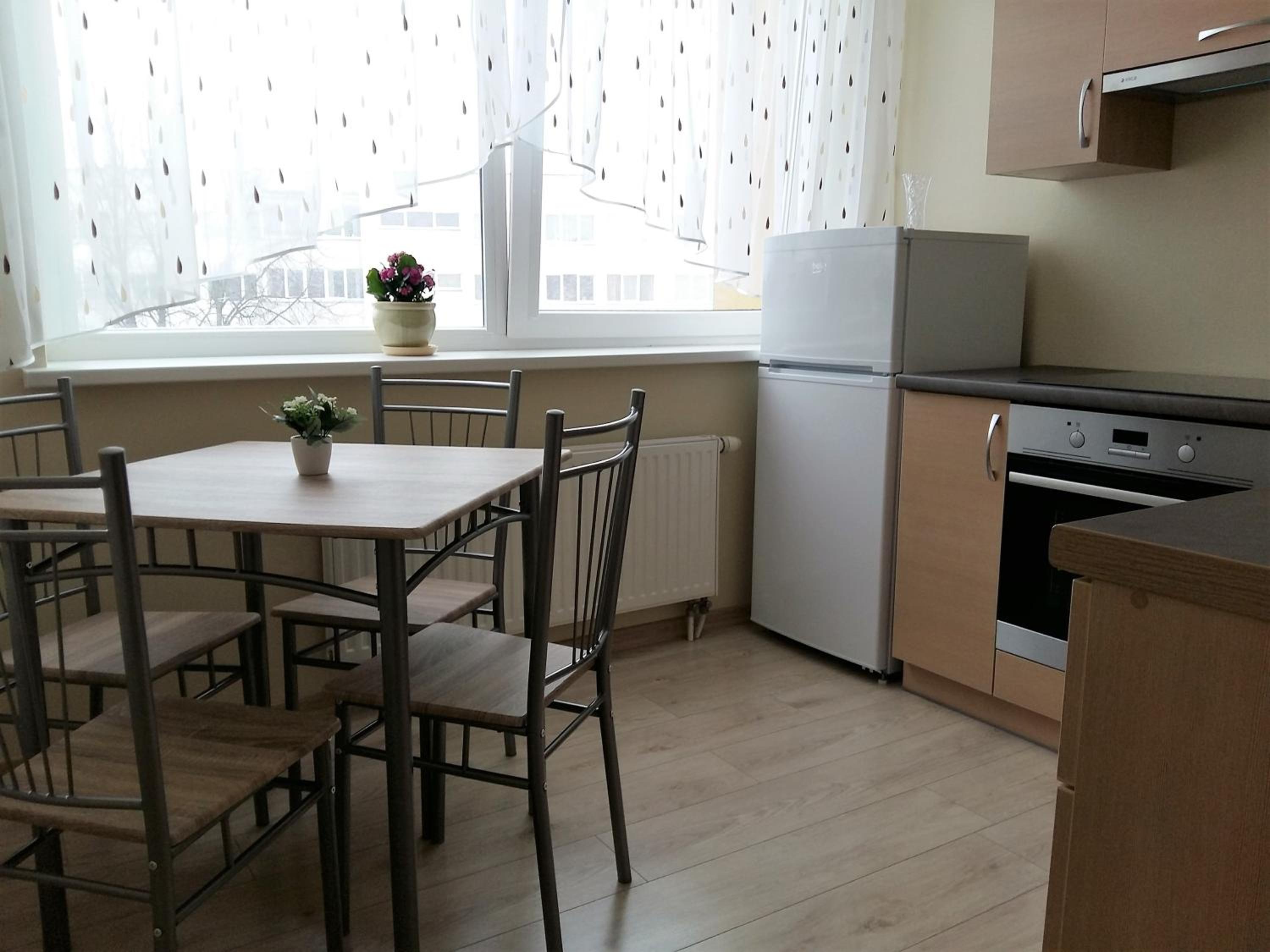 One-Bedroom Apartment - Photo 14