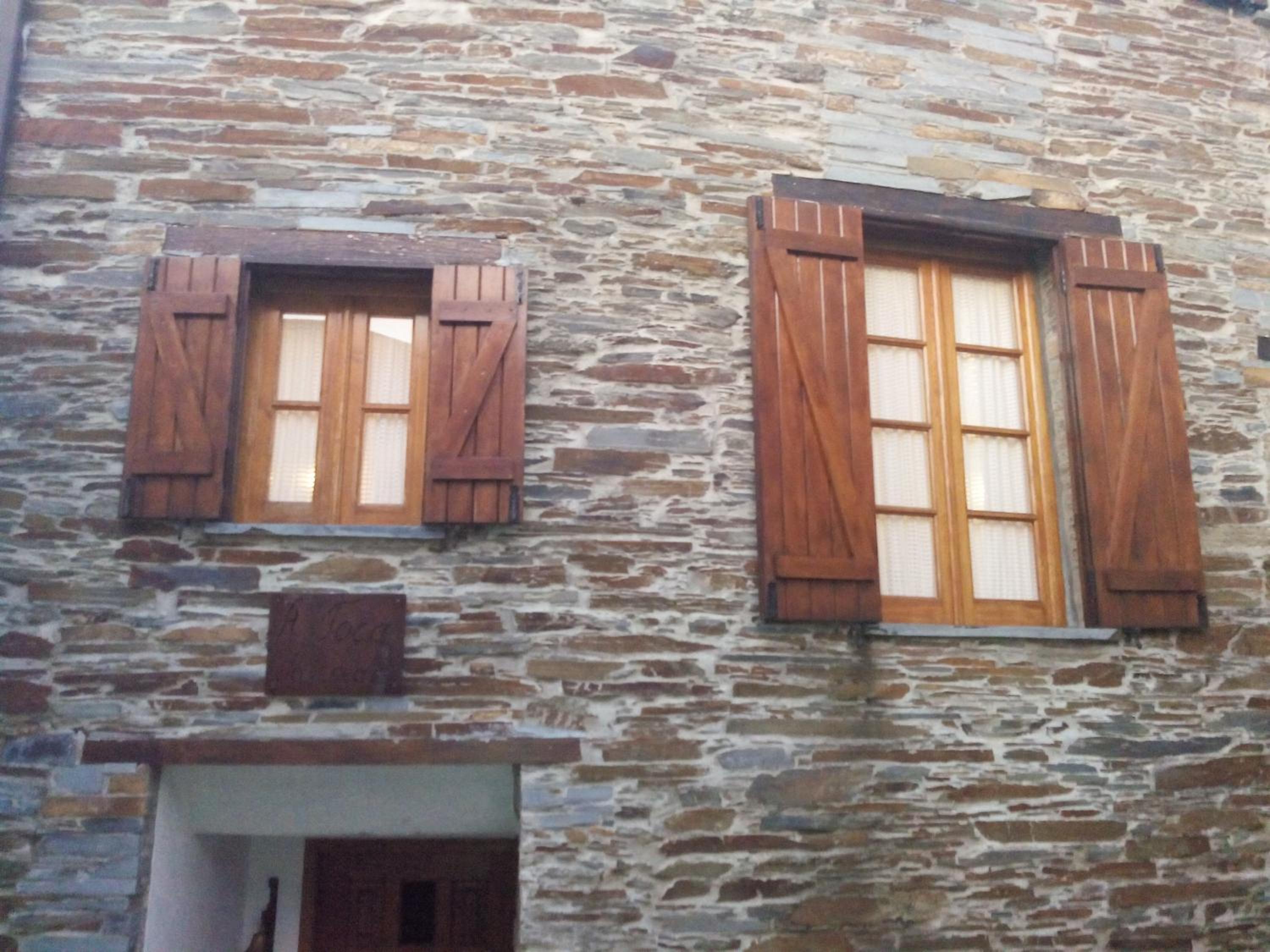 Three-Bedroom House - Photo 81