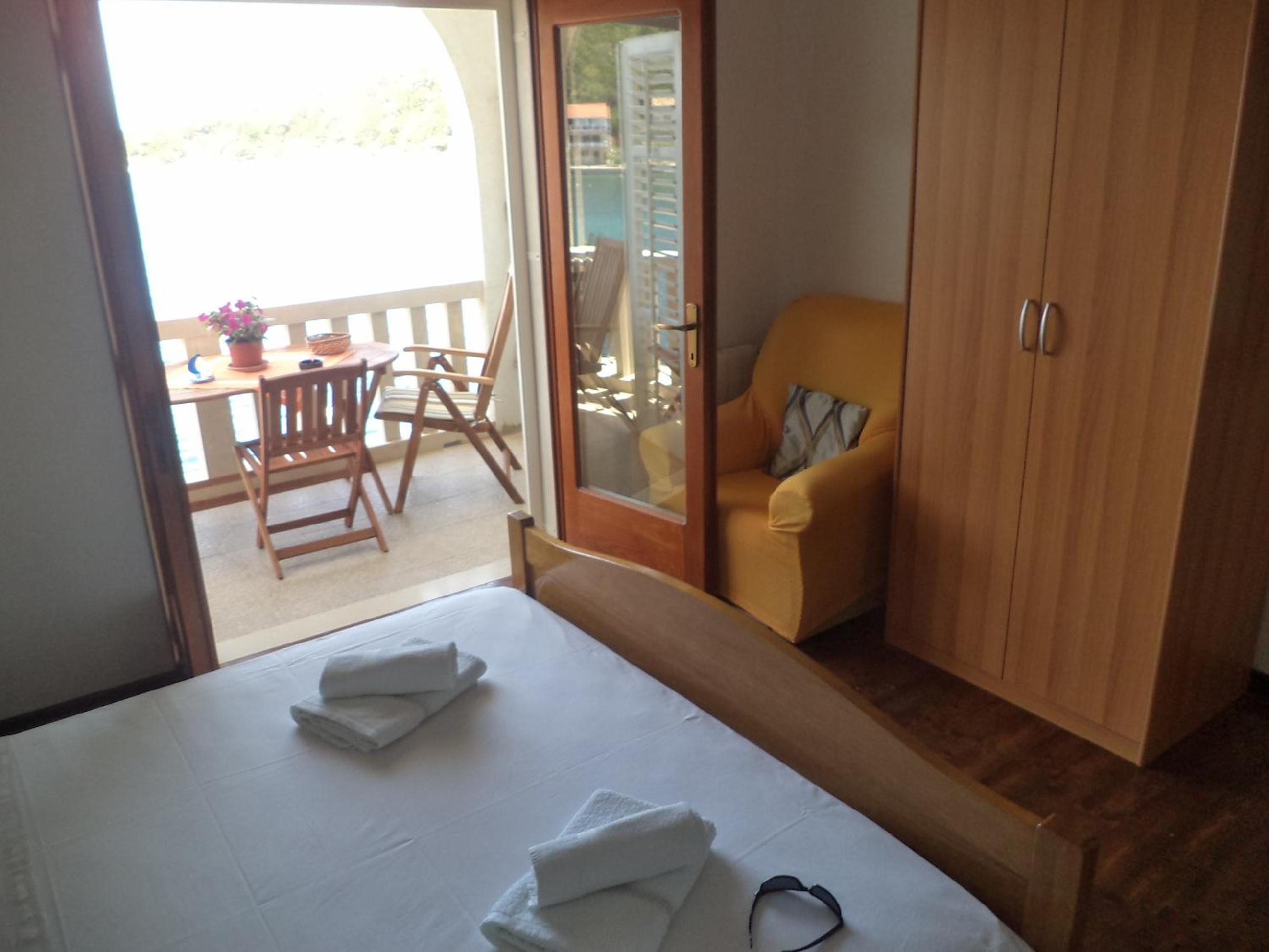 One-Bedroom Apartment with Terrace and Sea View