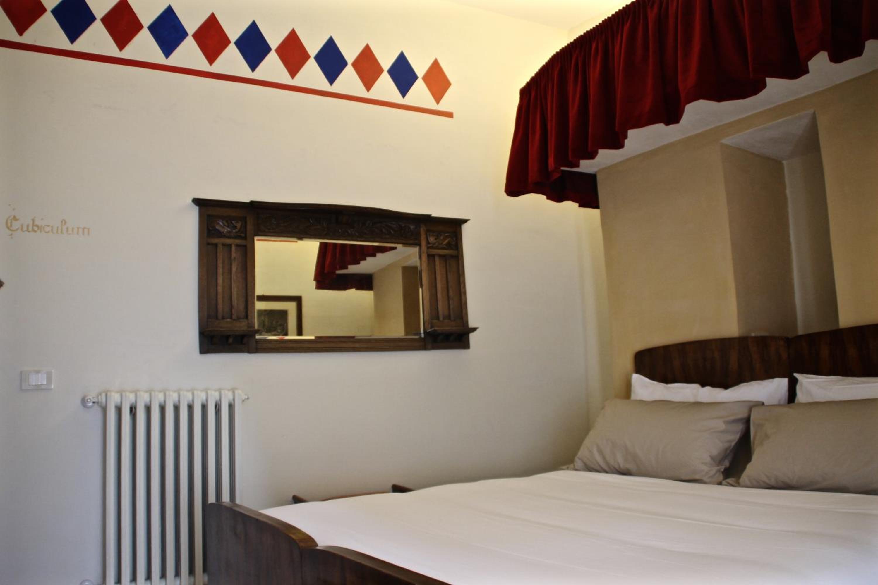 Deluxe Double Room with Castle View photo 2