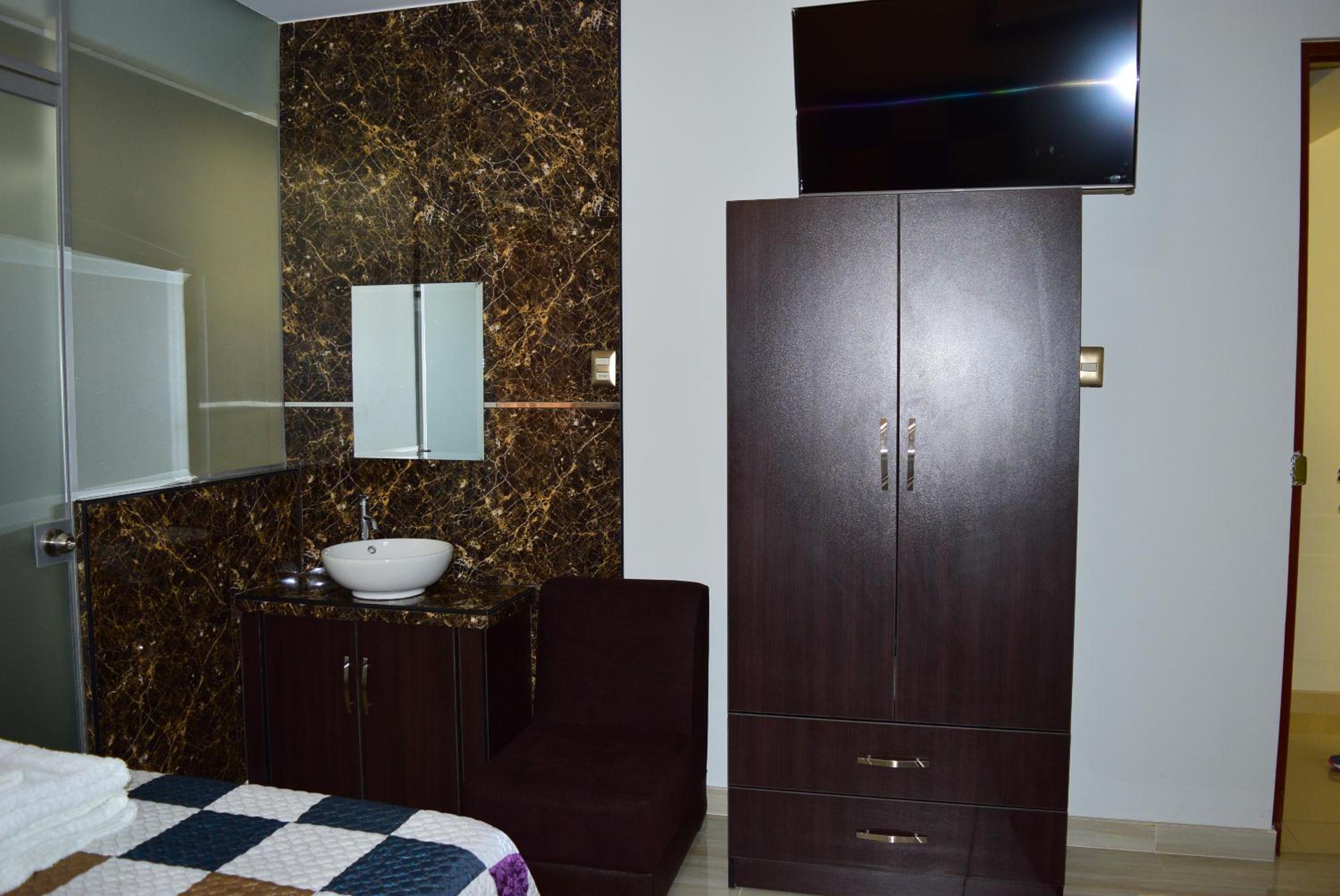 Triple Room