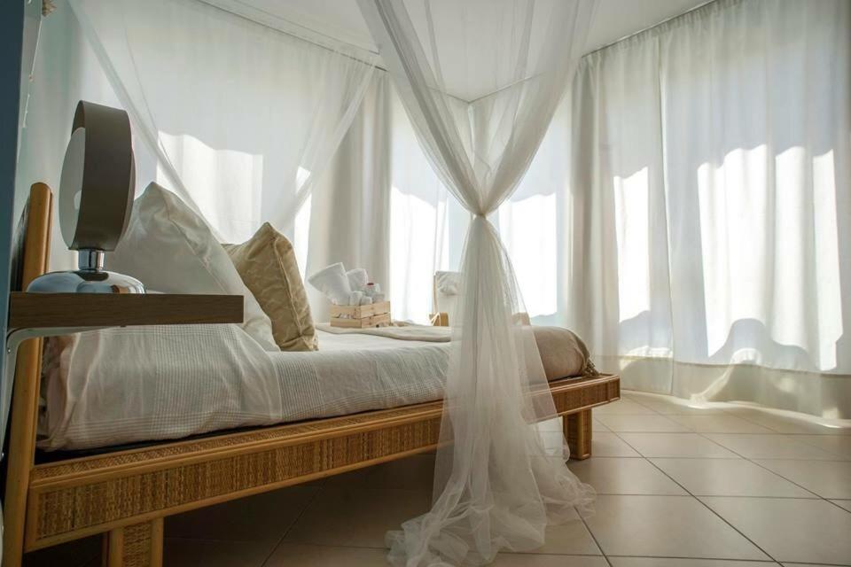 Deluxe Double Room with Sea View photo 1