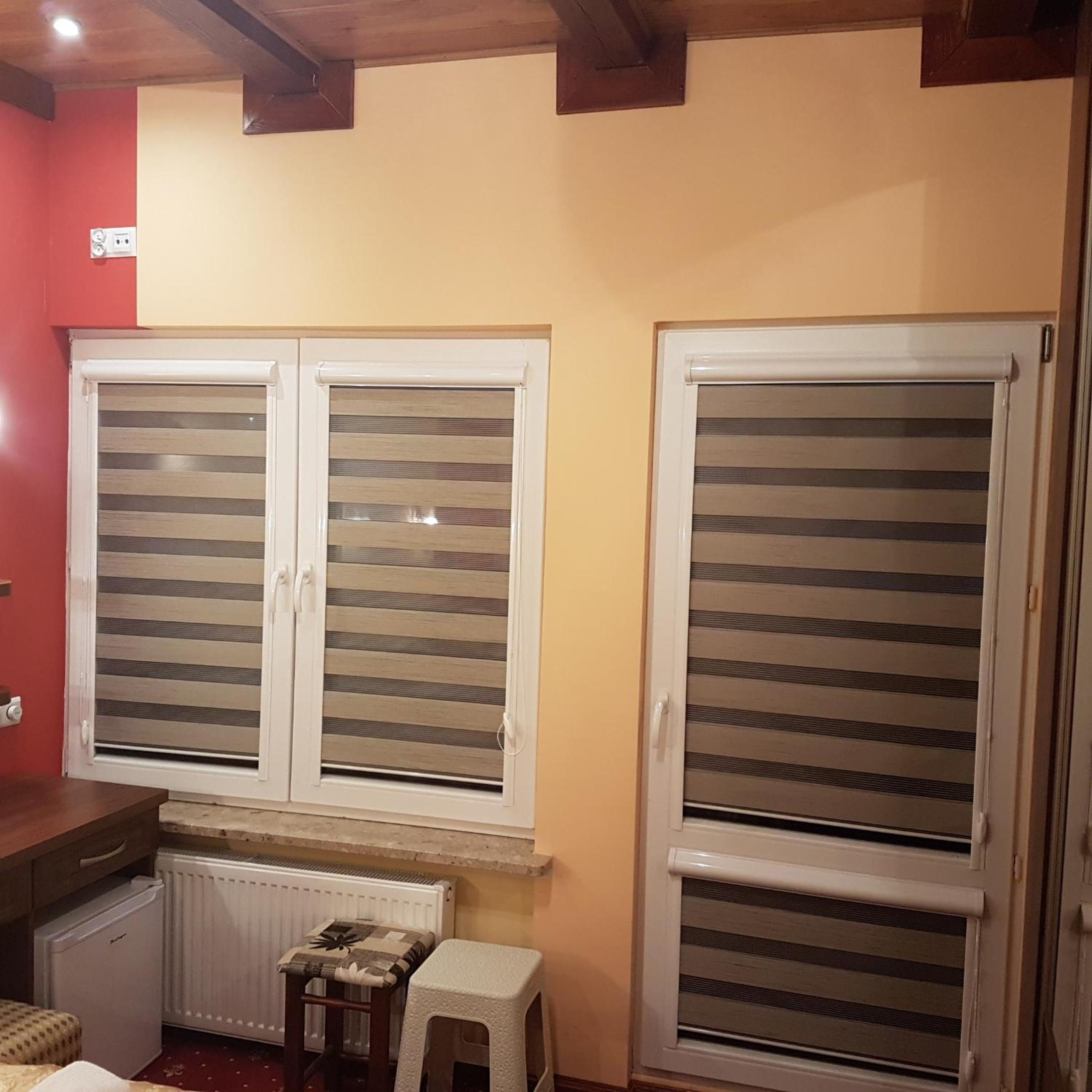 Double or Twin Room with Balcony - Photo 15