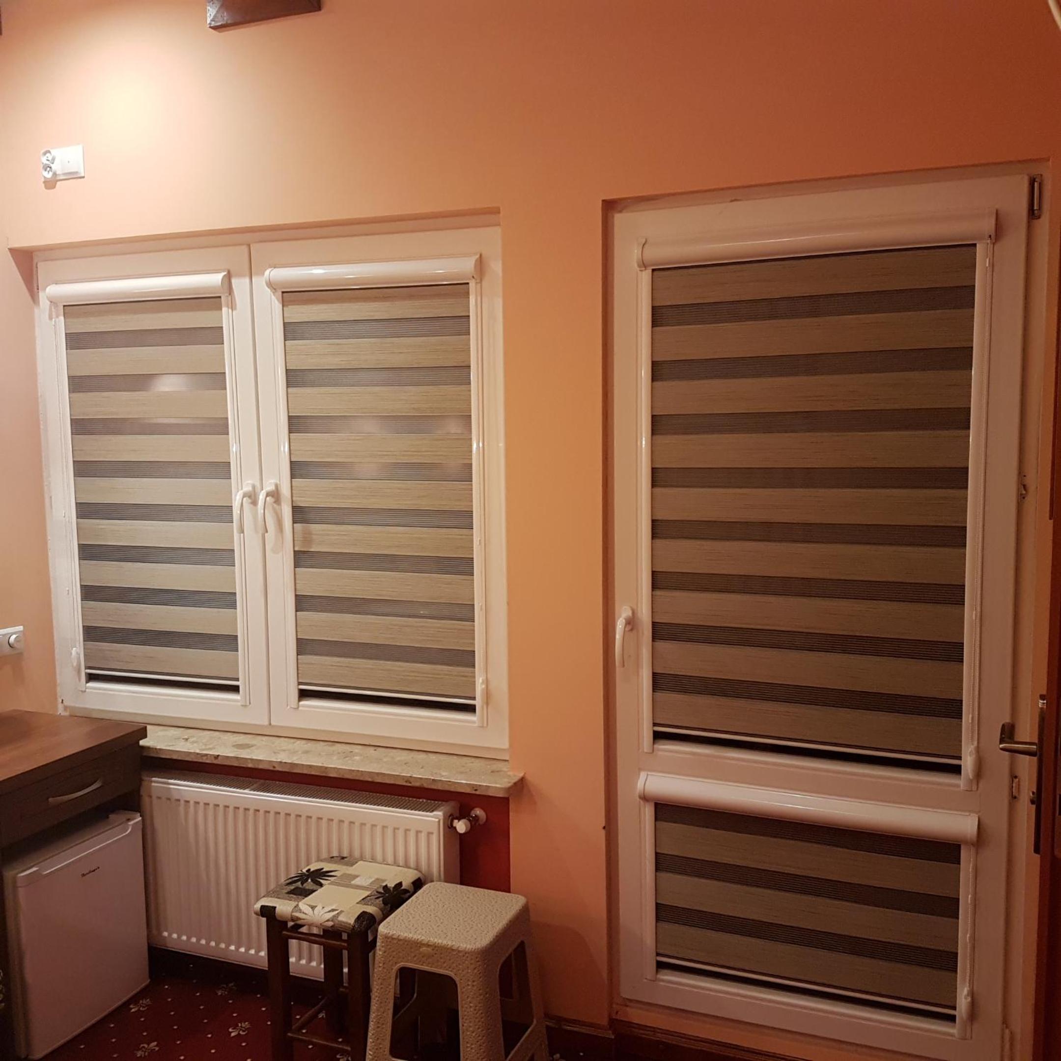 Double or Twin Room with Balcony - Photo 9