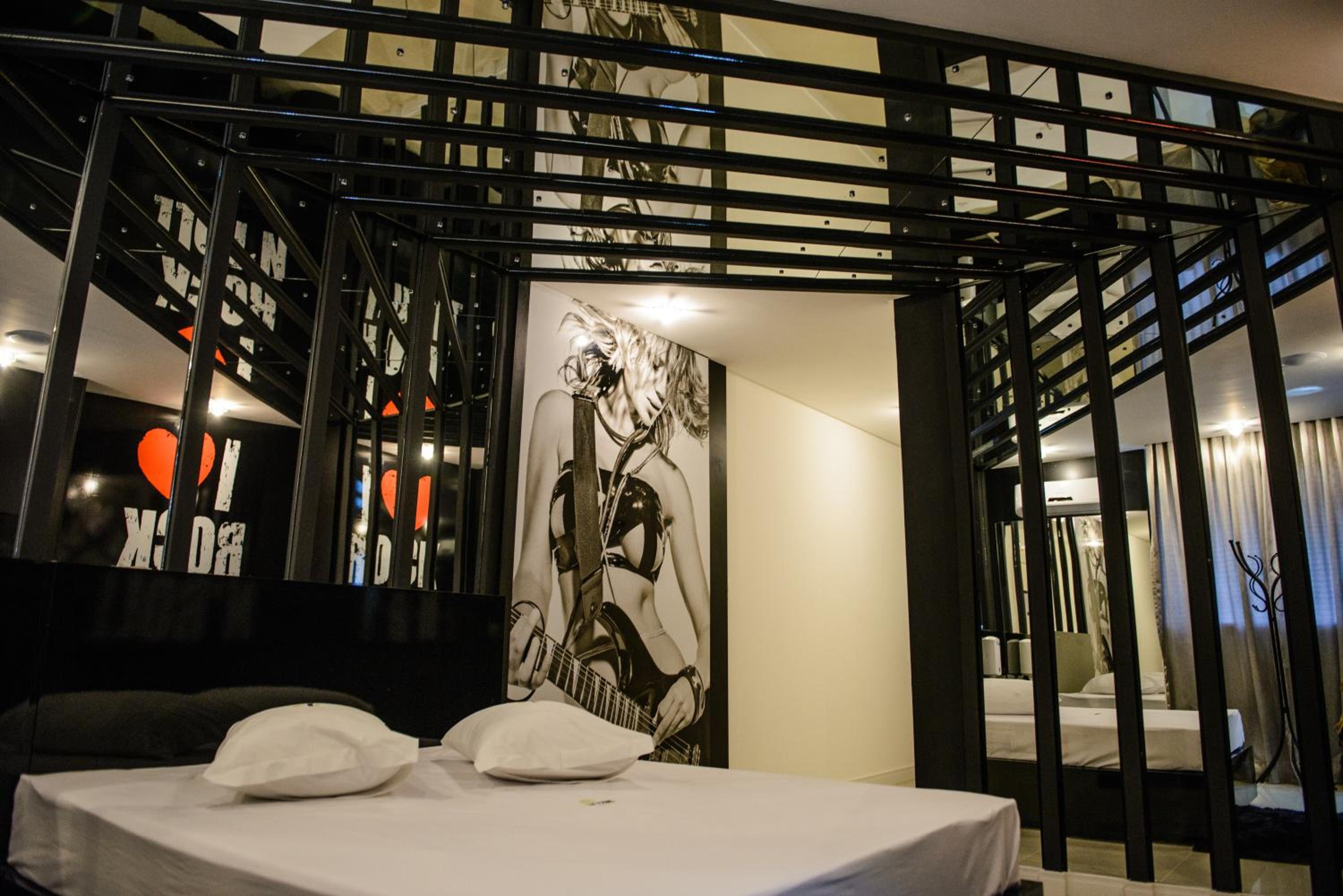 Deluxe Double Room with Bath