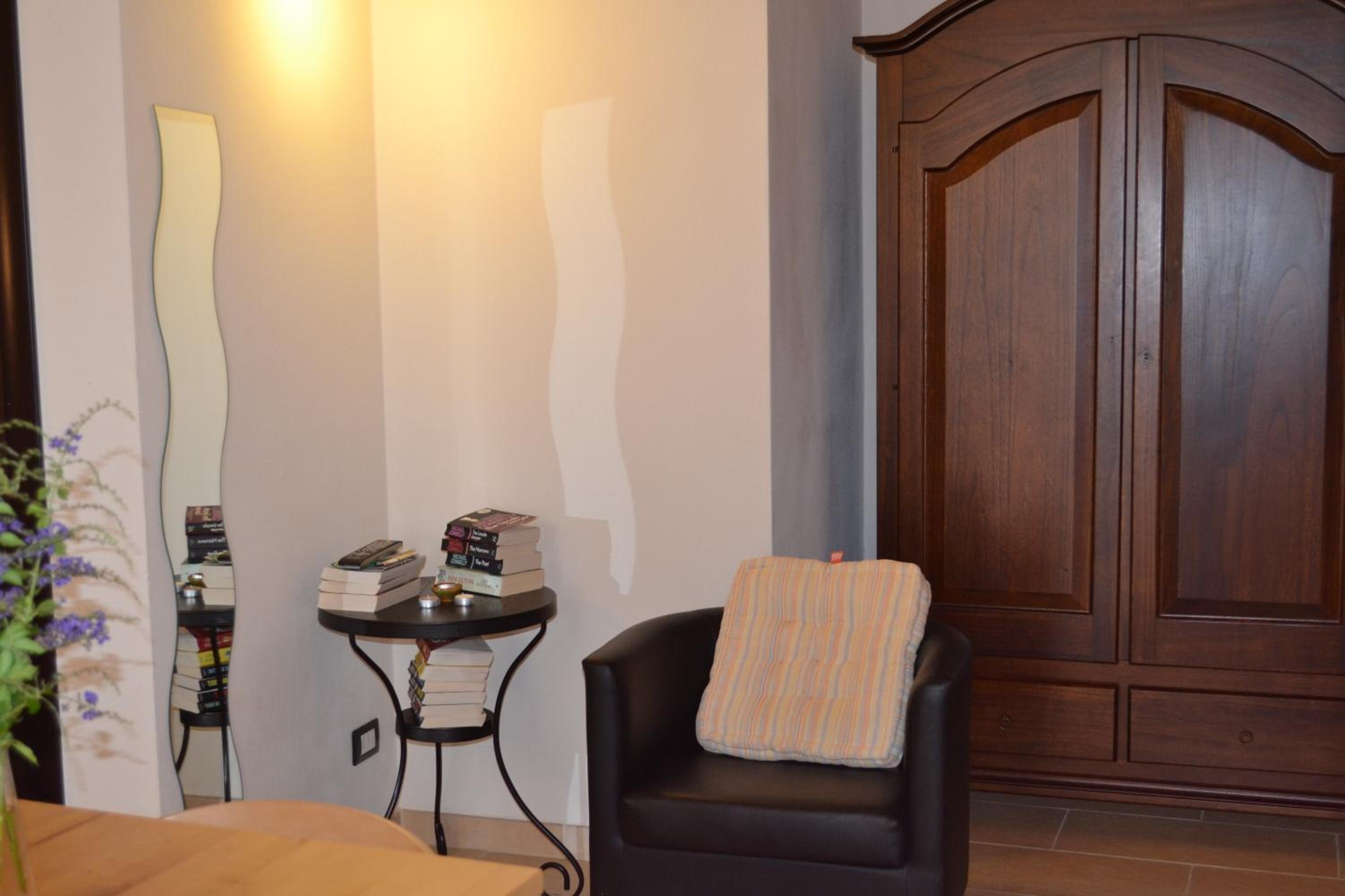 Studio - Split Level