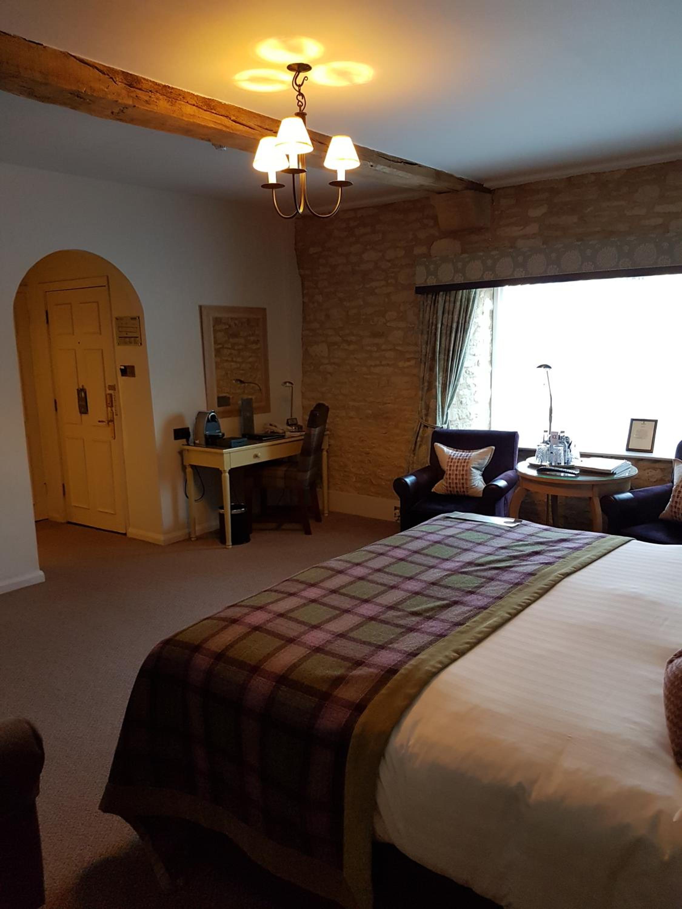 Feature Double Room photo 1