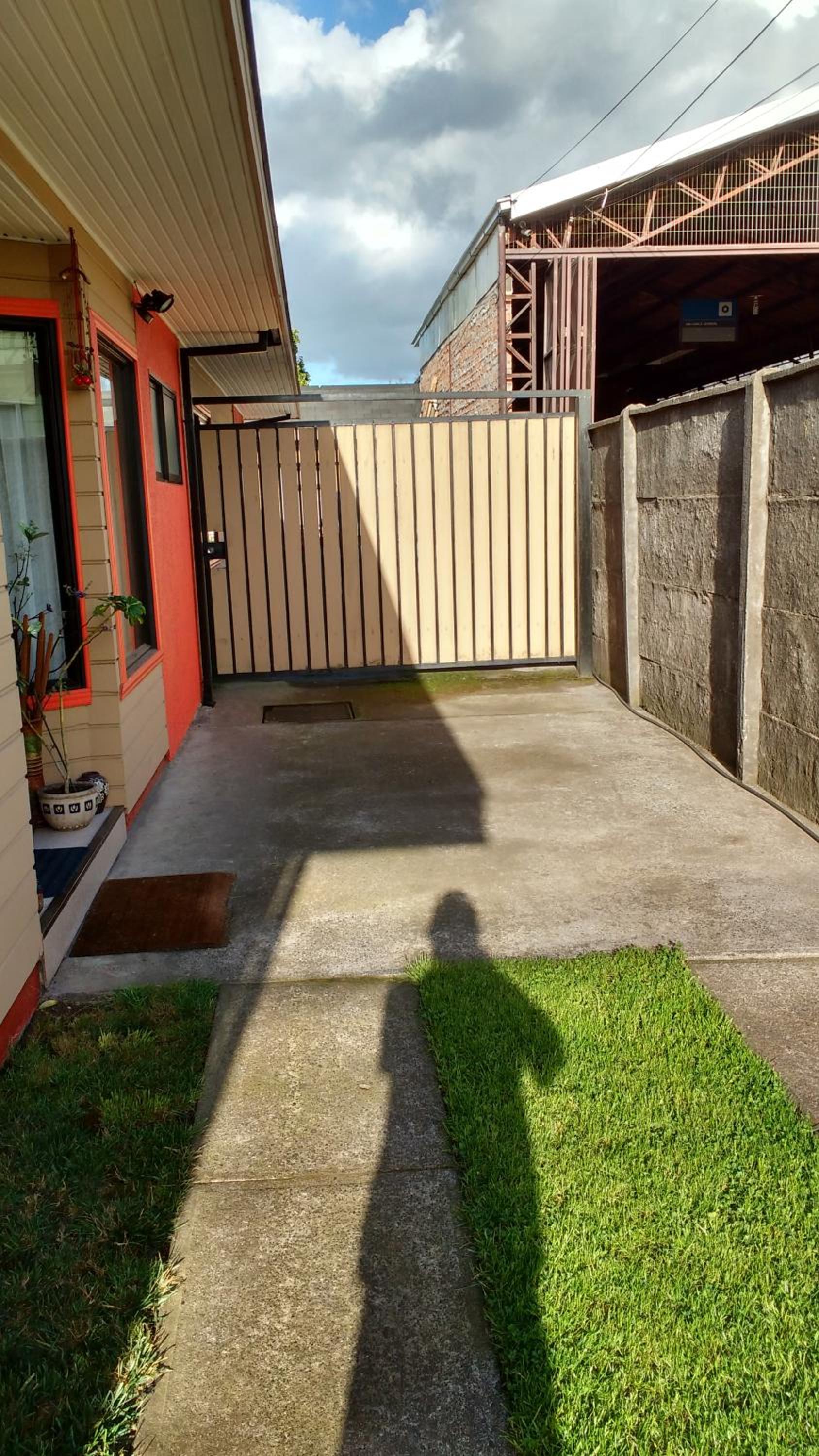 One-Bedroom House photo 2