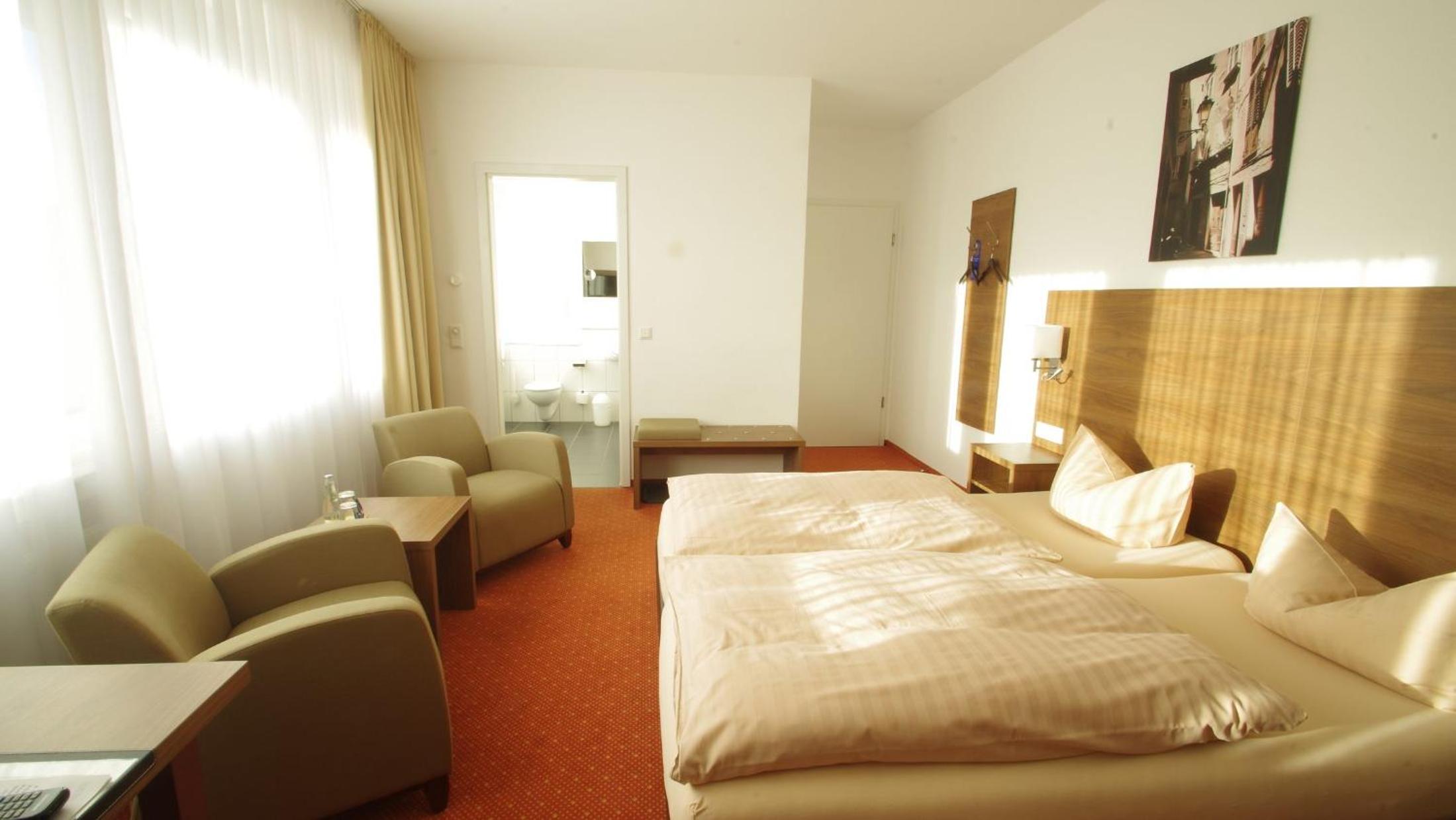 Double Room - Photo 1