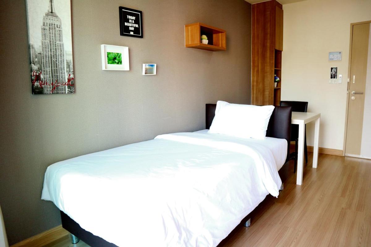 Premier Twin Suite - Non Smoking photo 3