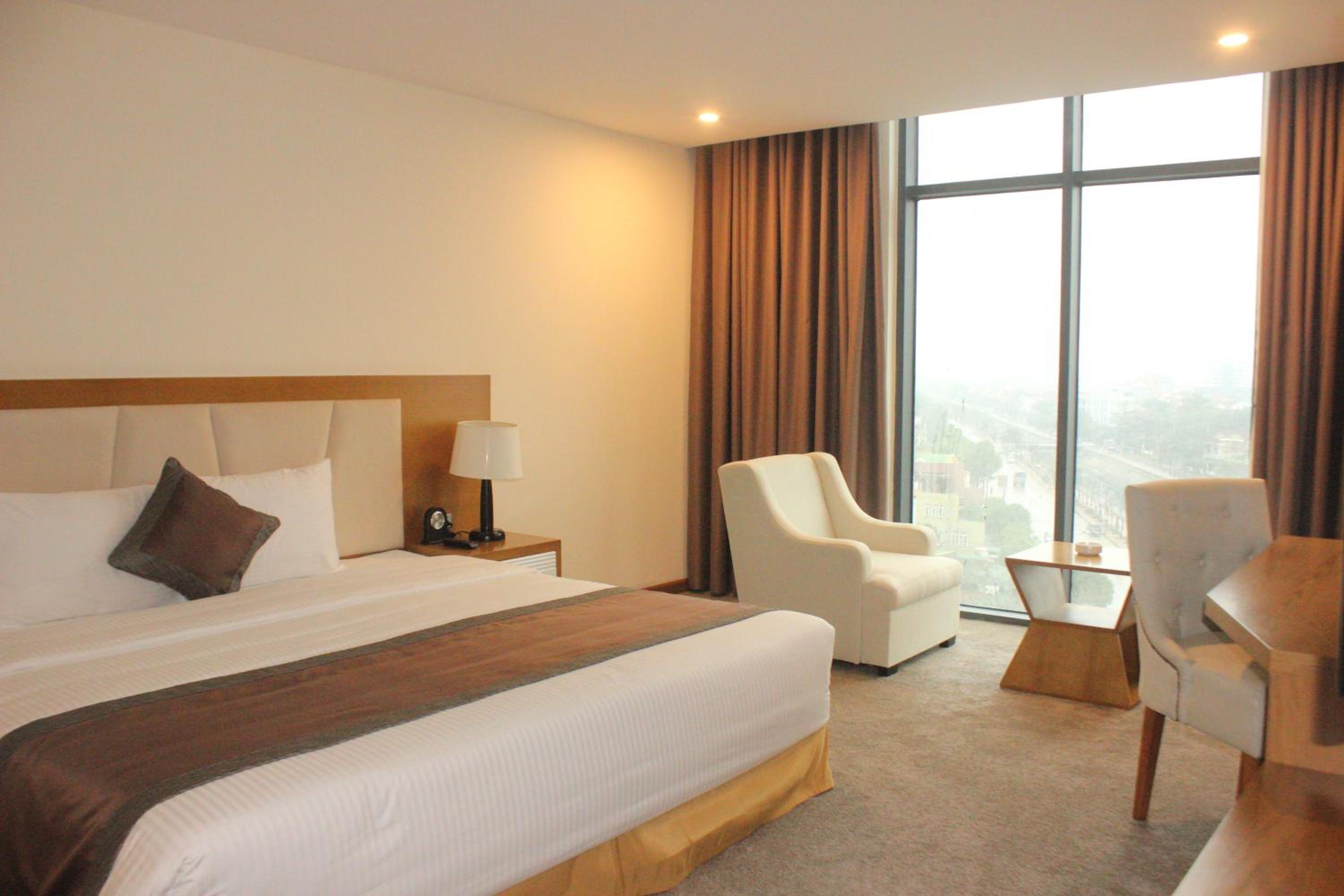 Executive Suite photo 2