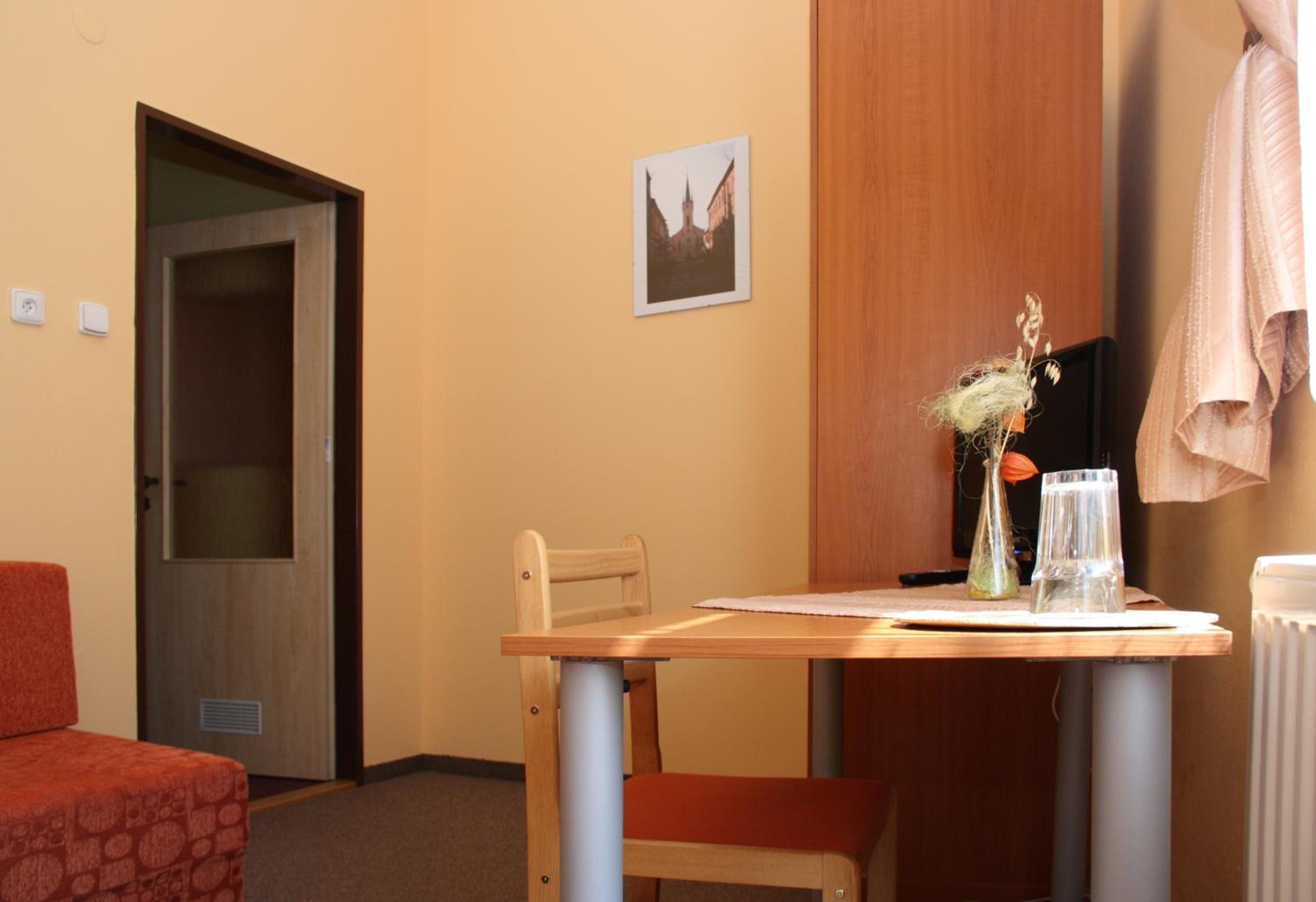 Single Room photo 2