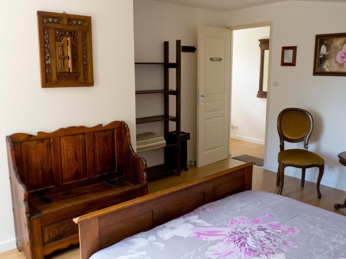 Large Double Room photo 1