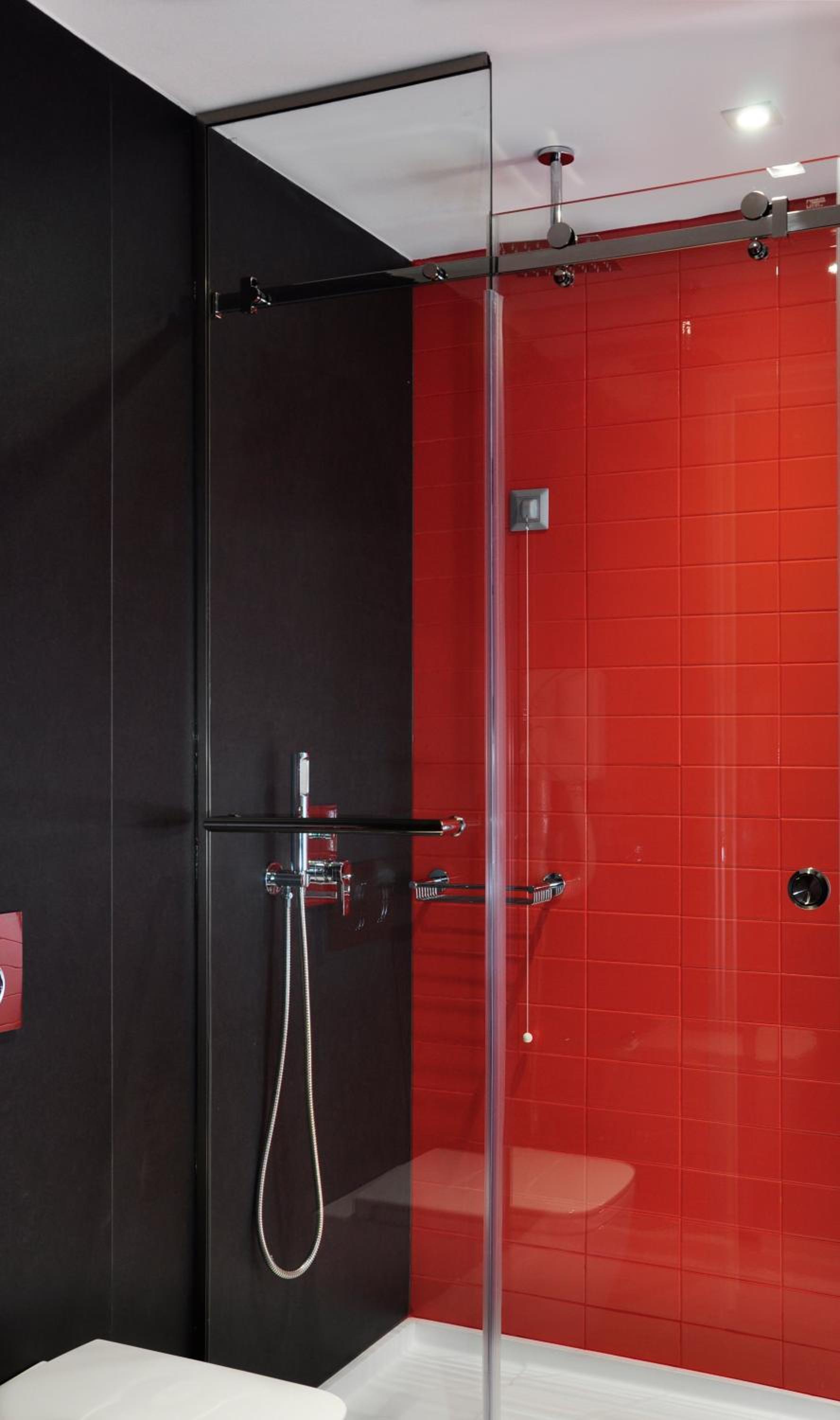 Double or Twin Room - Photo 9