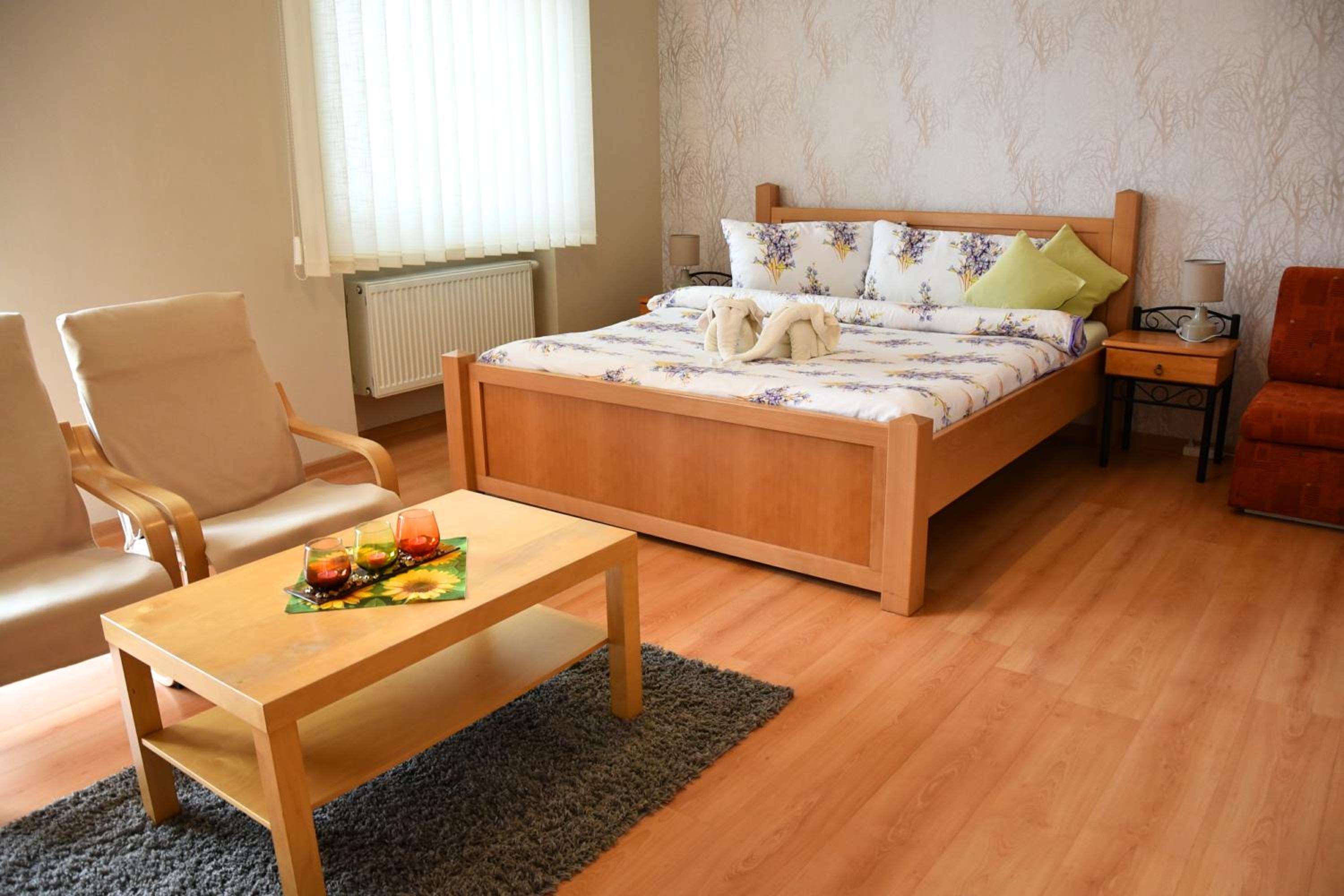 Deluxe Double Room with Balcony photo 1