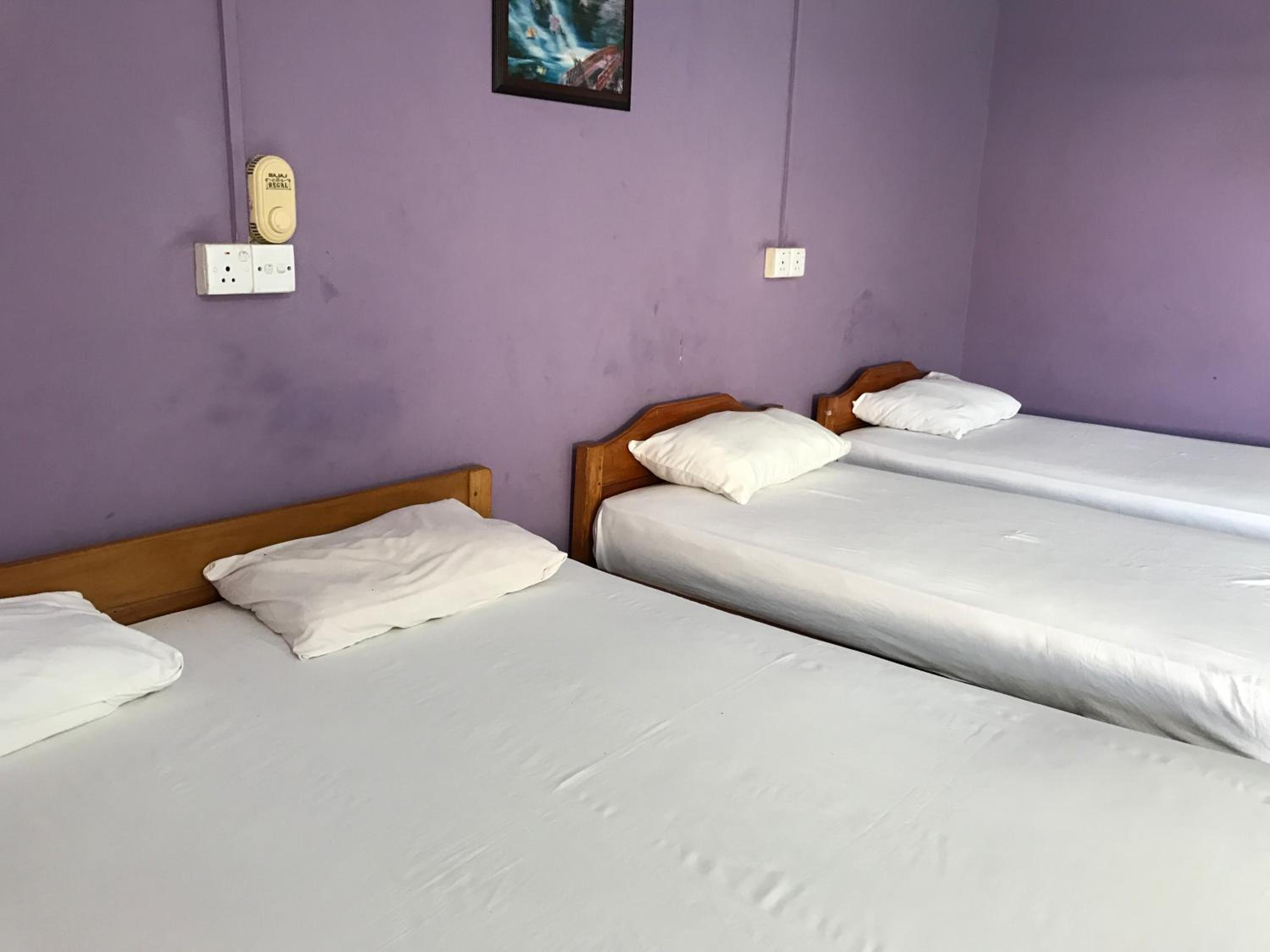 Single Room with Private Bathroom