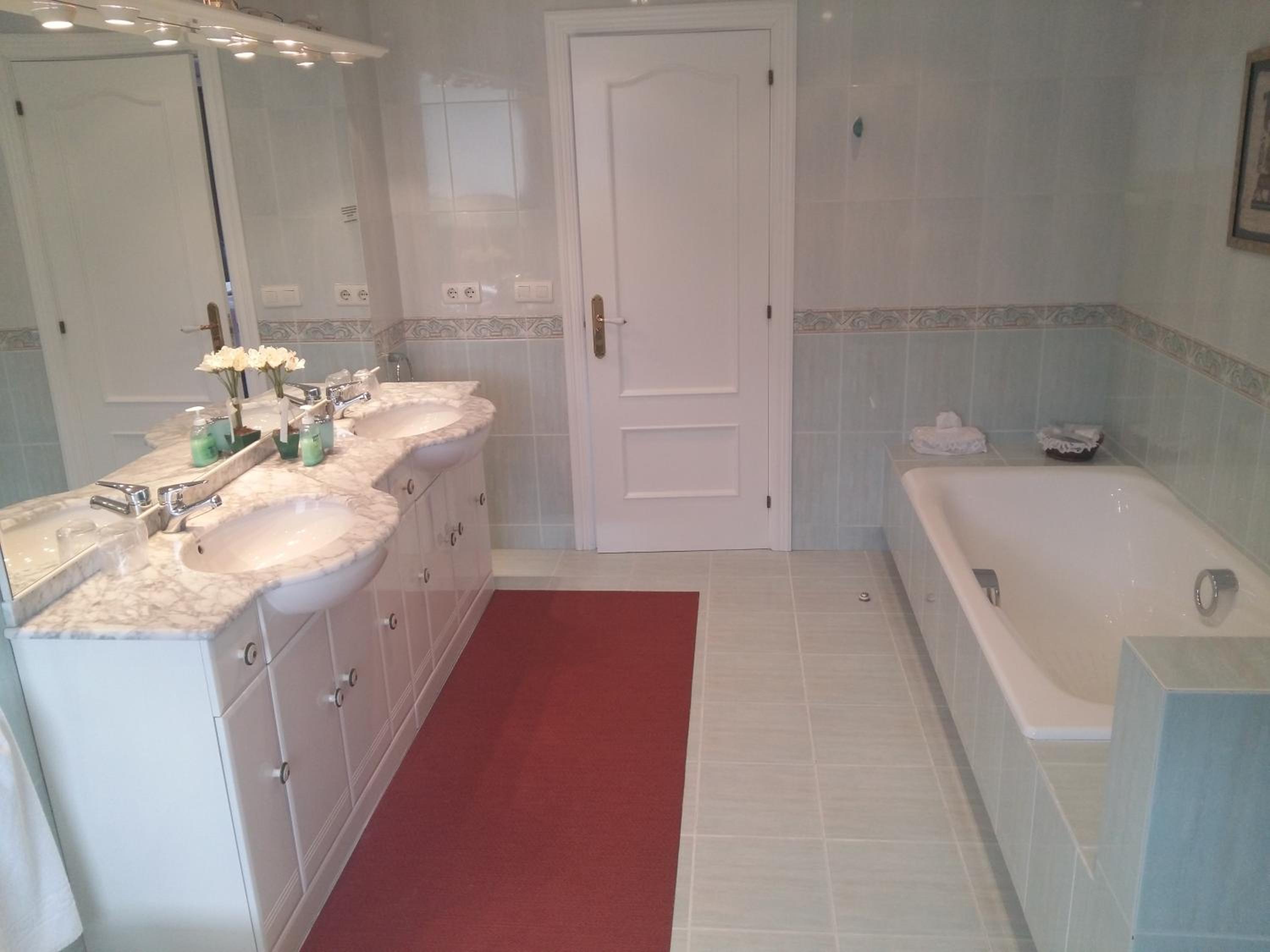 Suite With Sea View photo 3