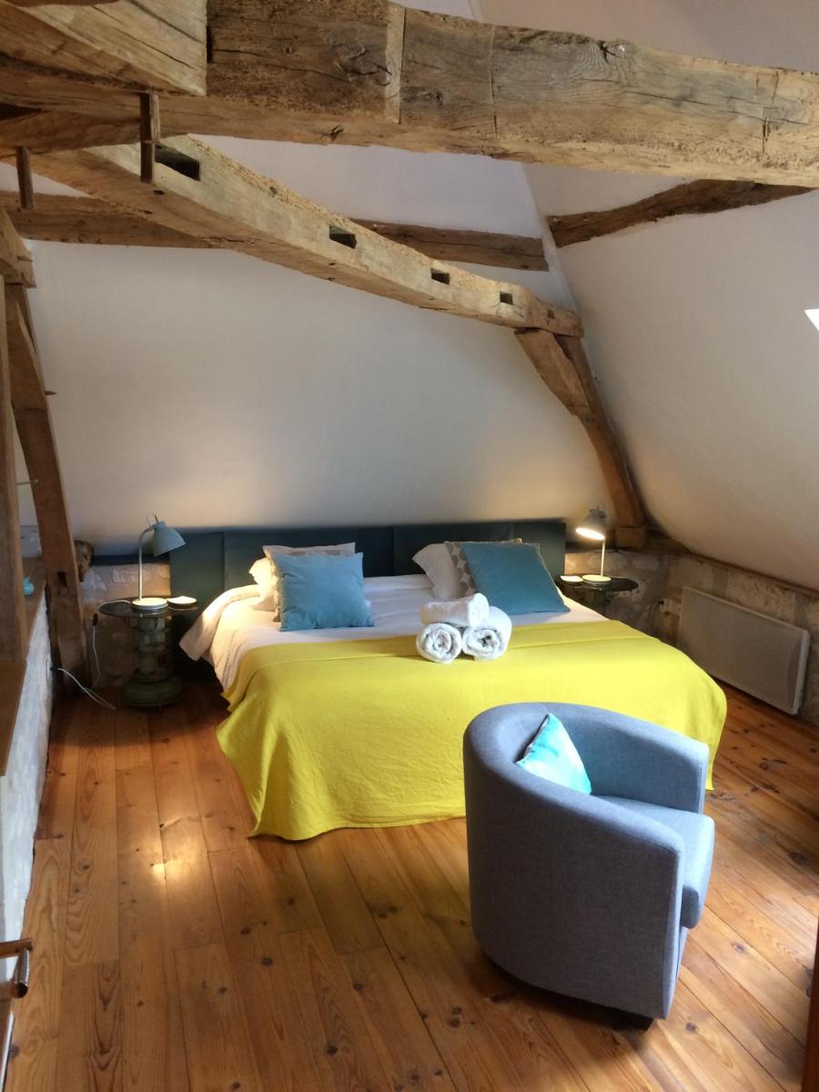 Double Room with Private External Bathroom photo 1