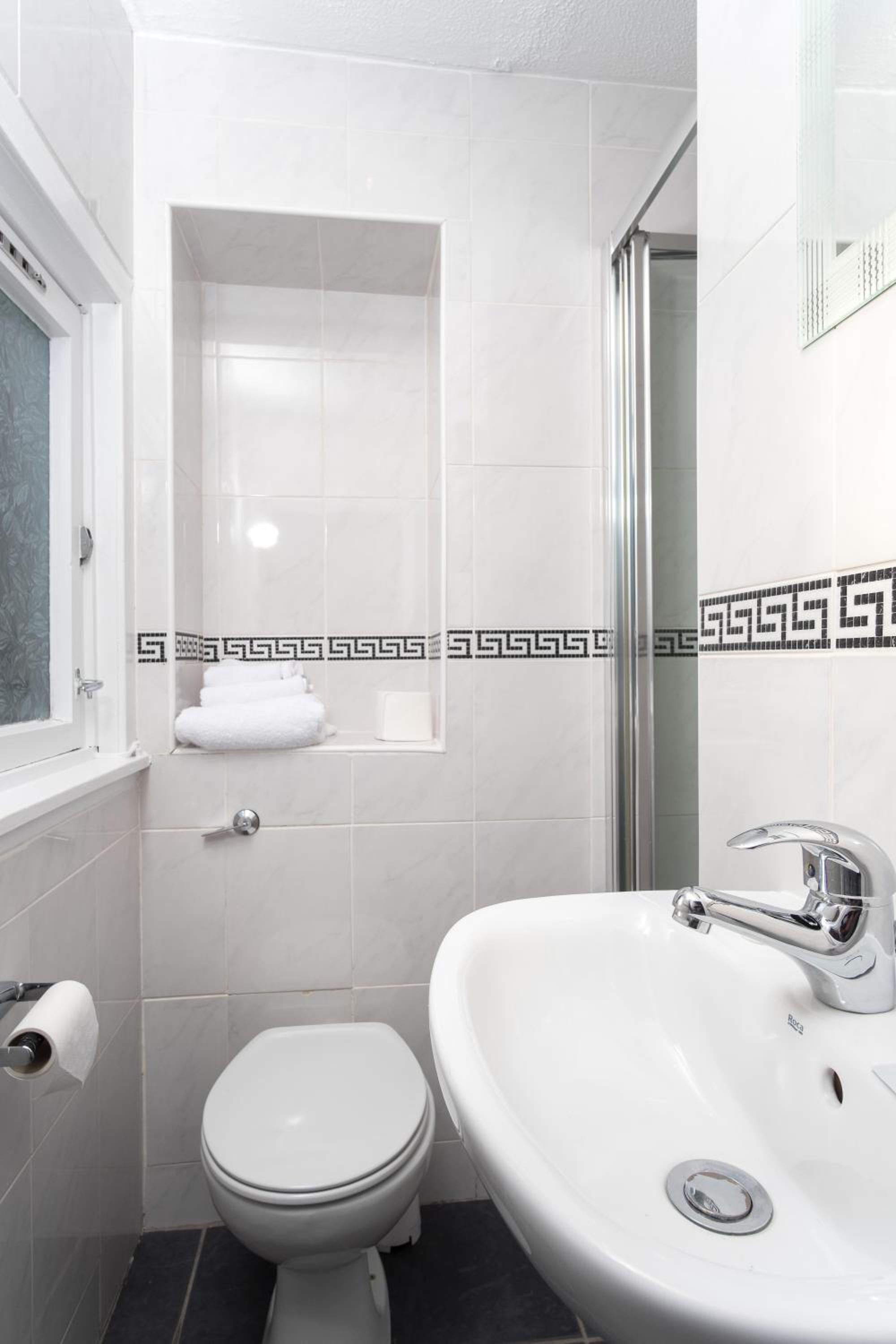 Standard Single Room photo 3