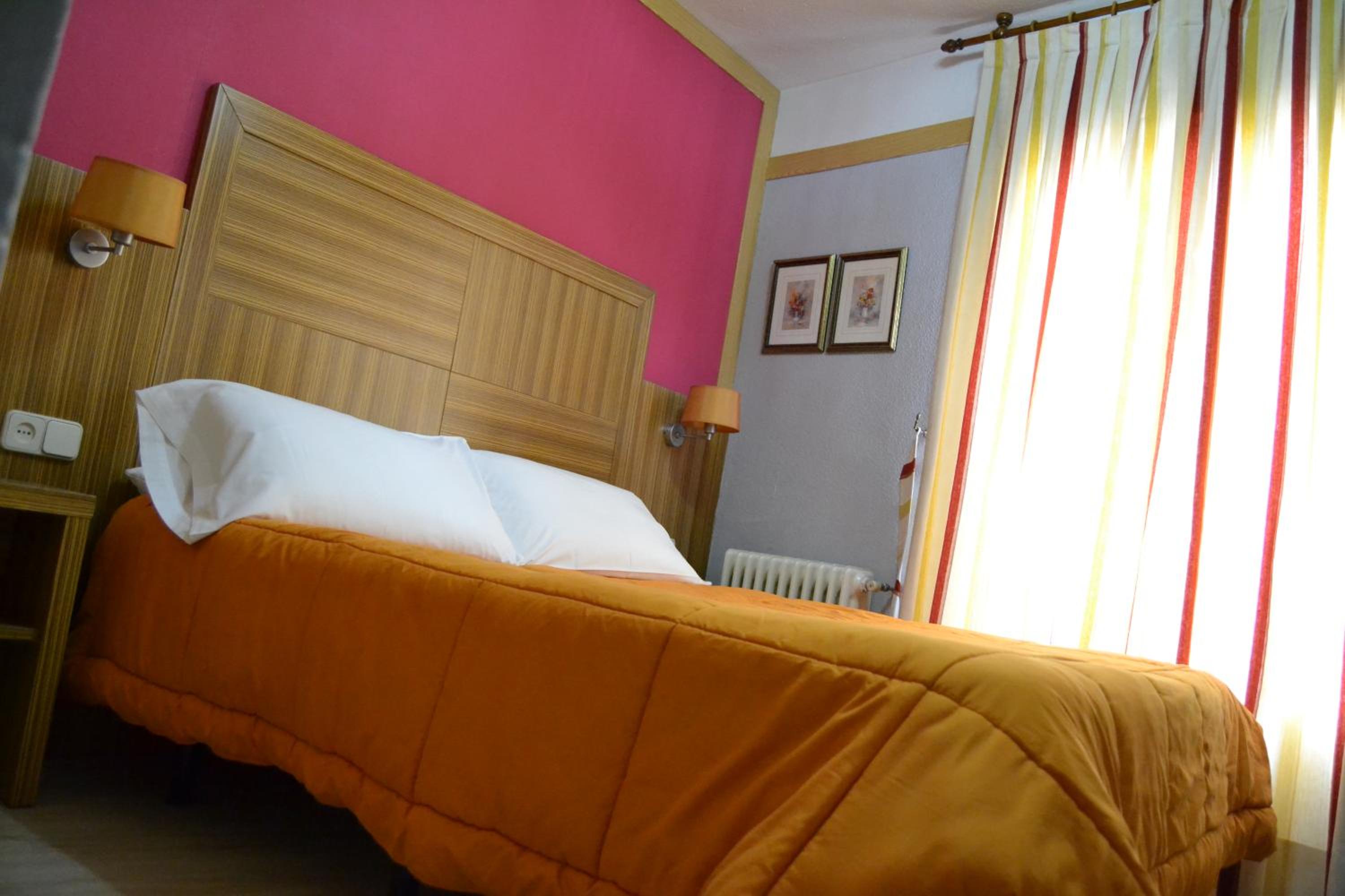 Habitación Doble o con Dos Camas