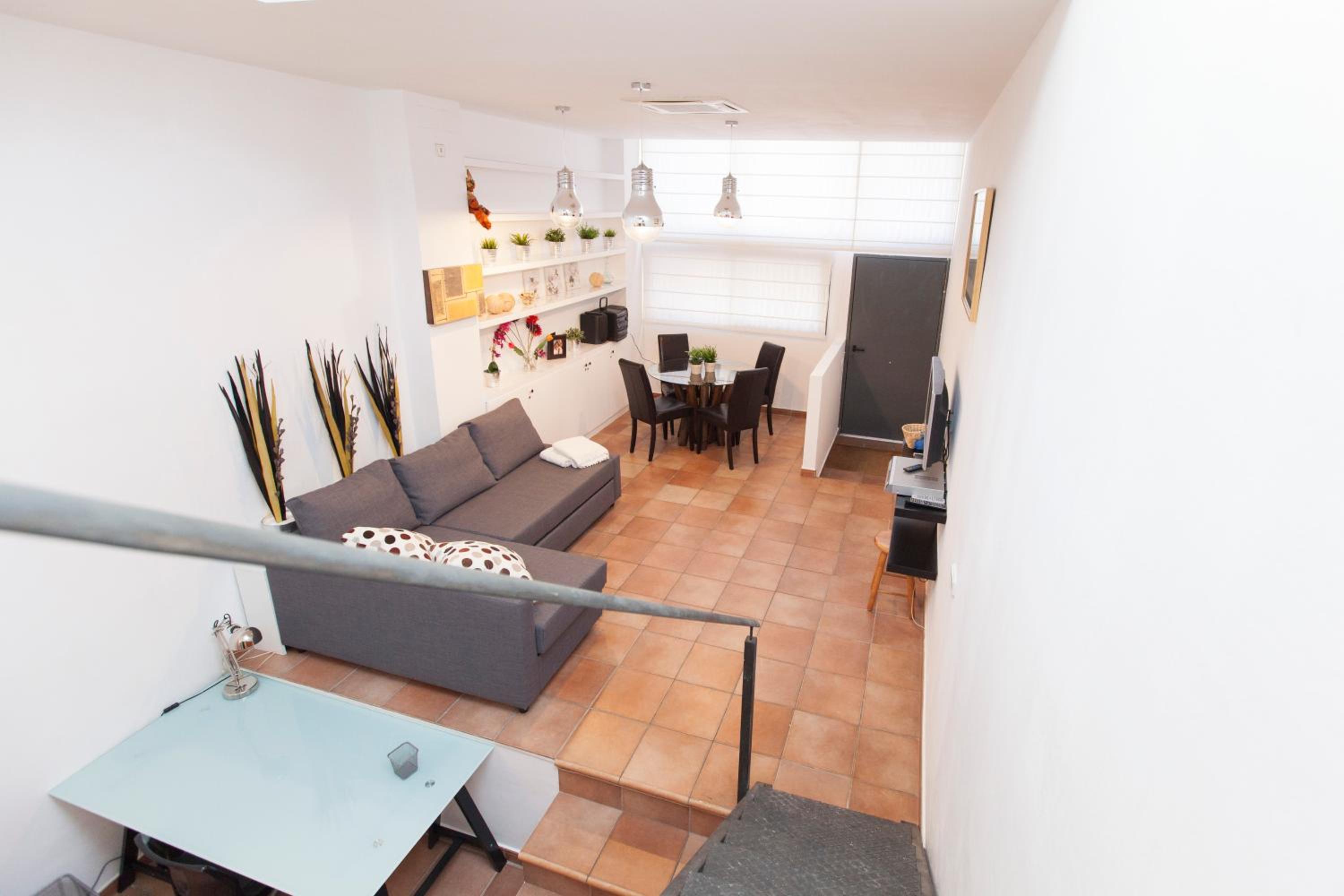 Duplex Apartment photo 2
