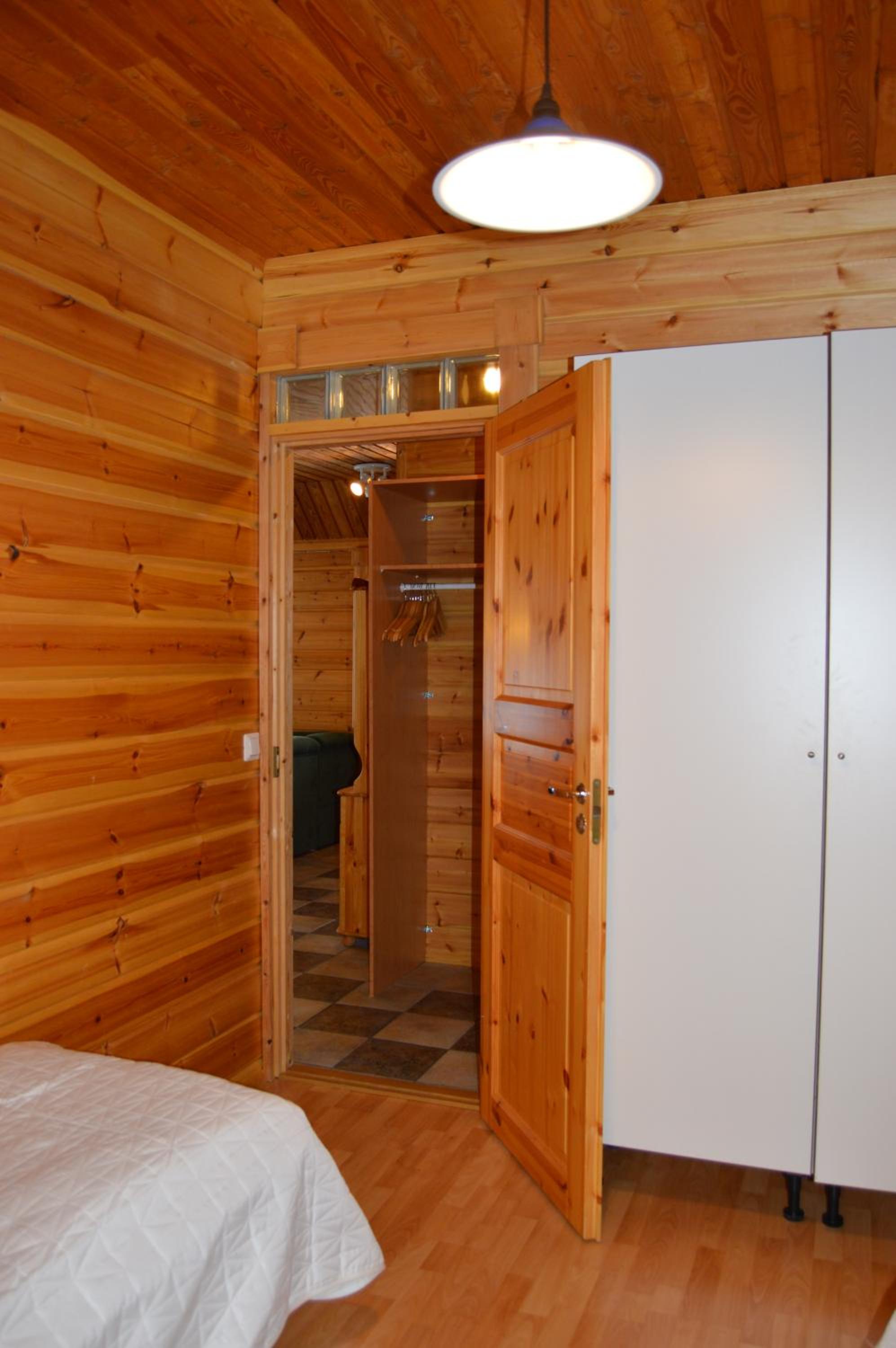 Two-Bedroom Apartment with Sauna - Photo 32
