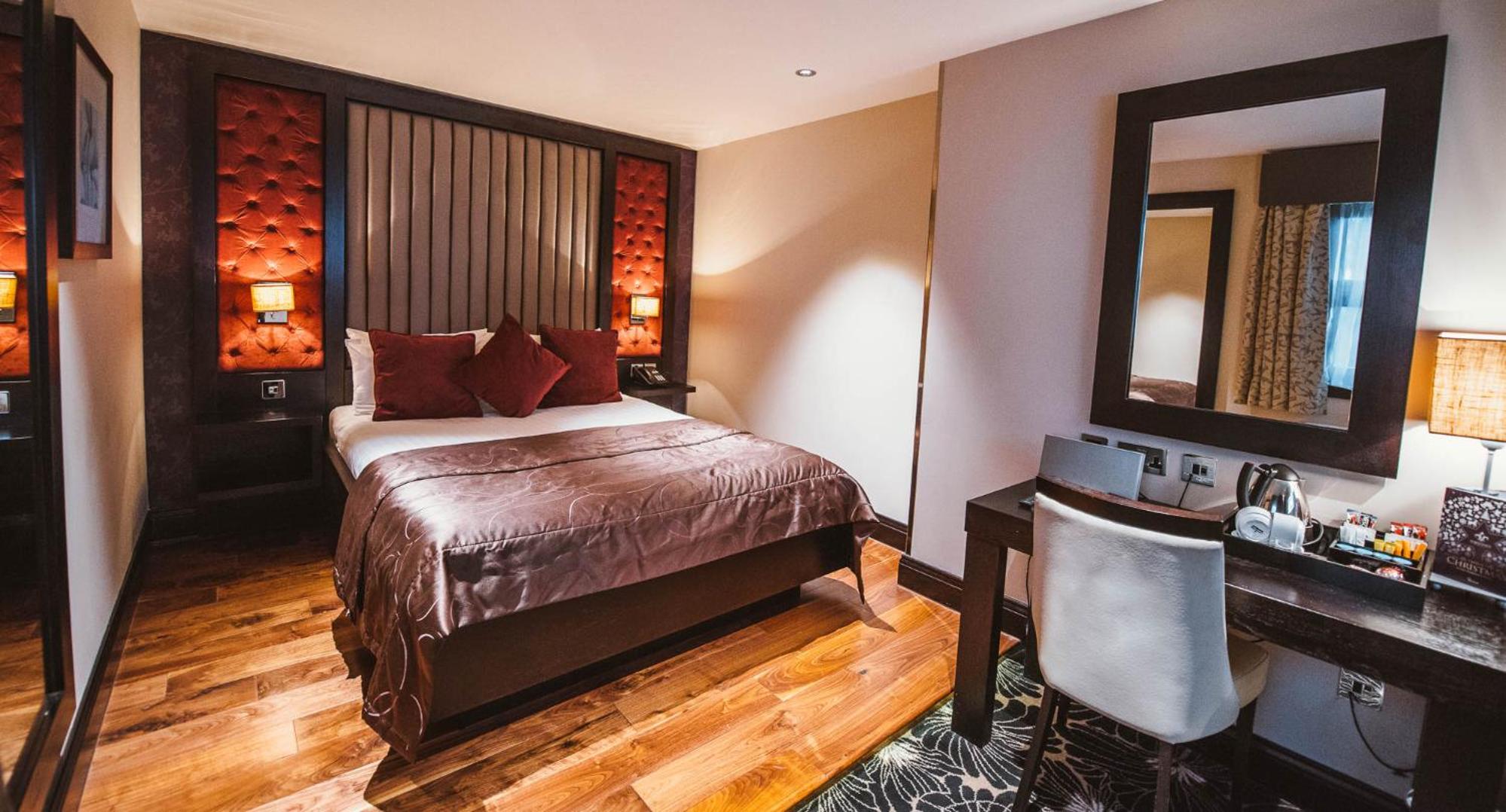 Superior King Room