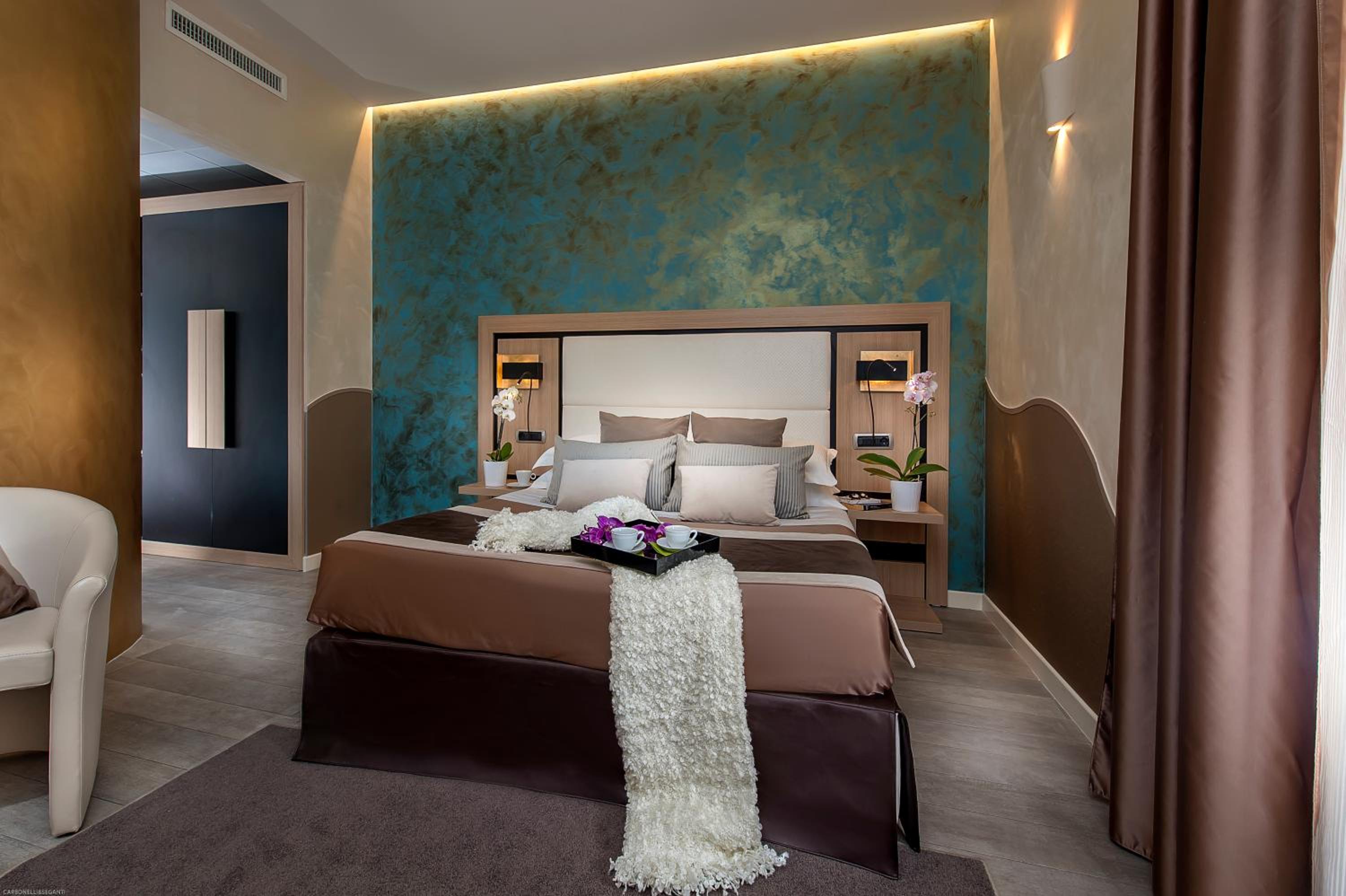 Deluxe Double Room with Spa Bath