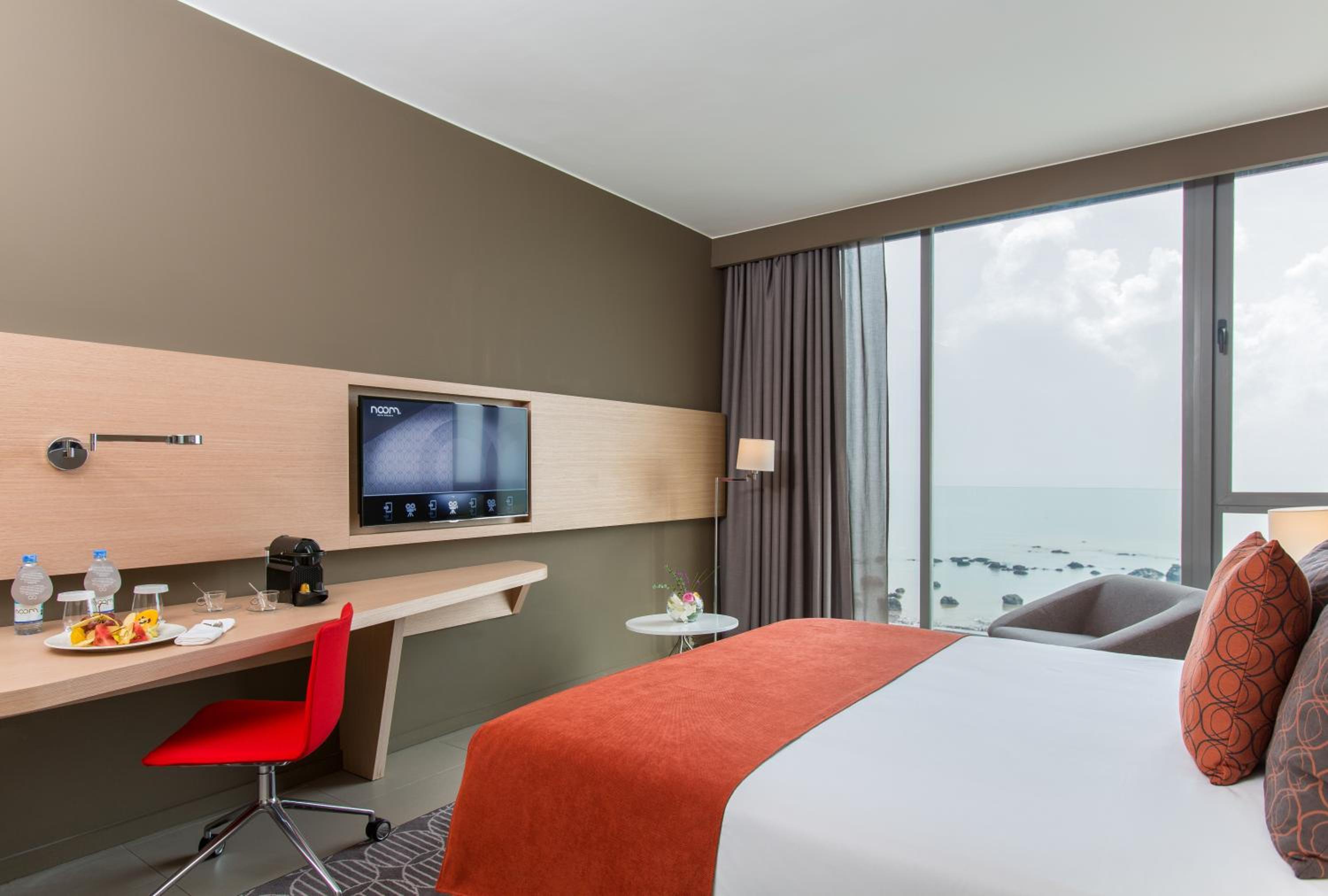Executive Double Room with Sea View - Photo 4