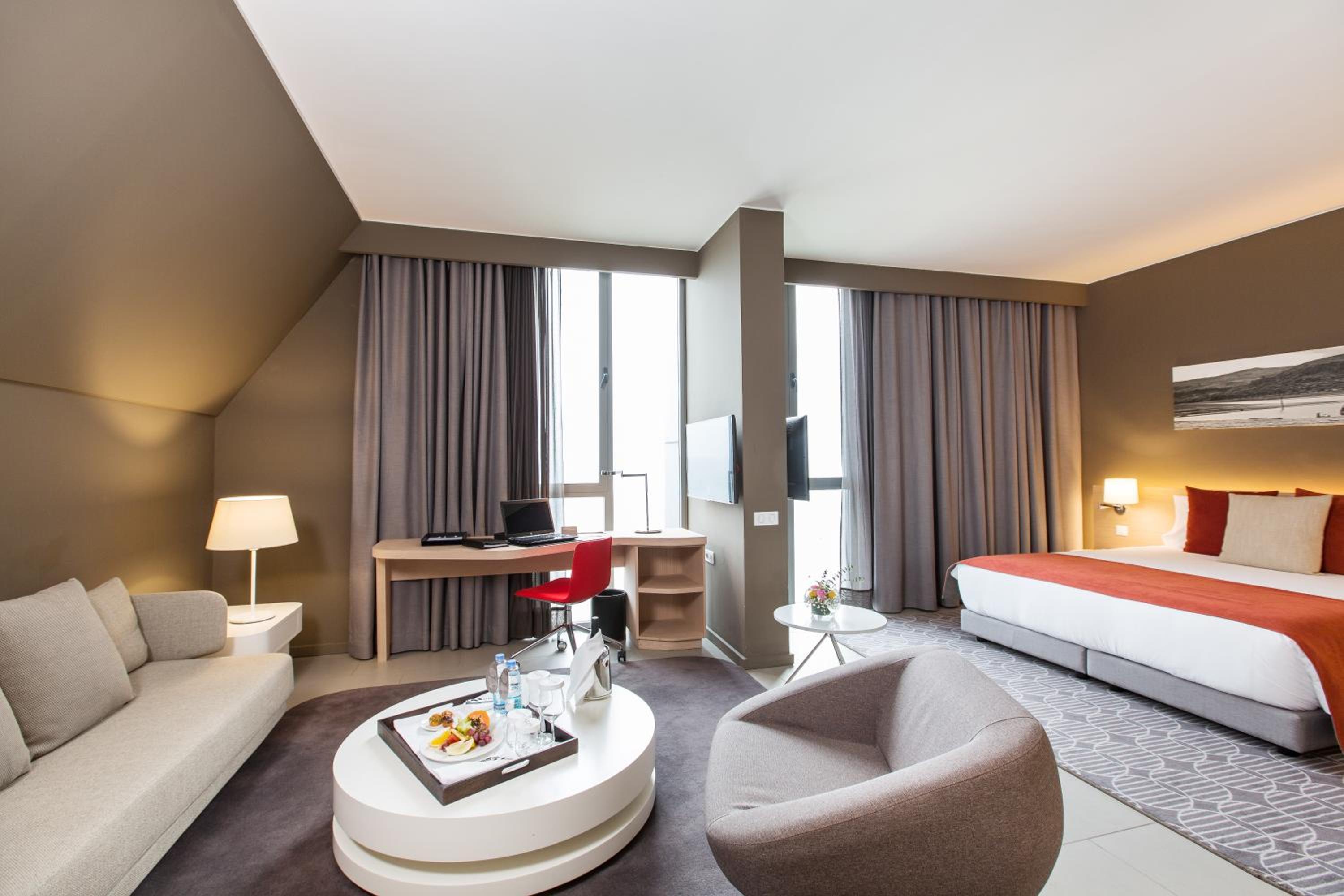 Junior Suite with Sea View photo 2