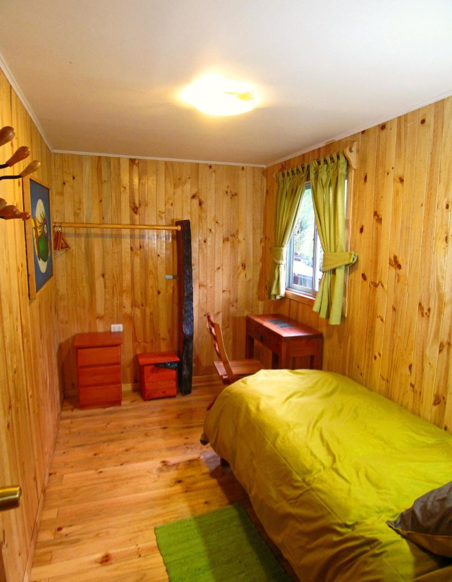 Single Room With Bathroom photo 1
