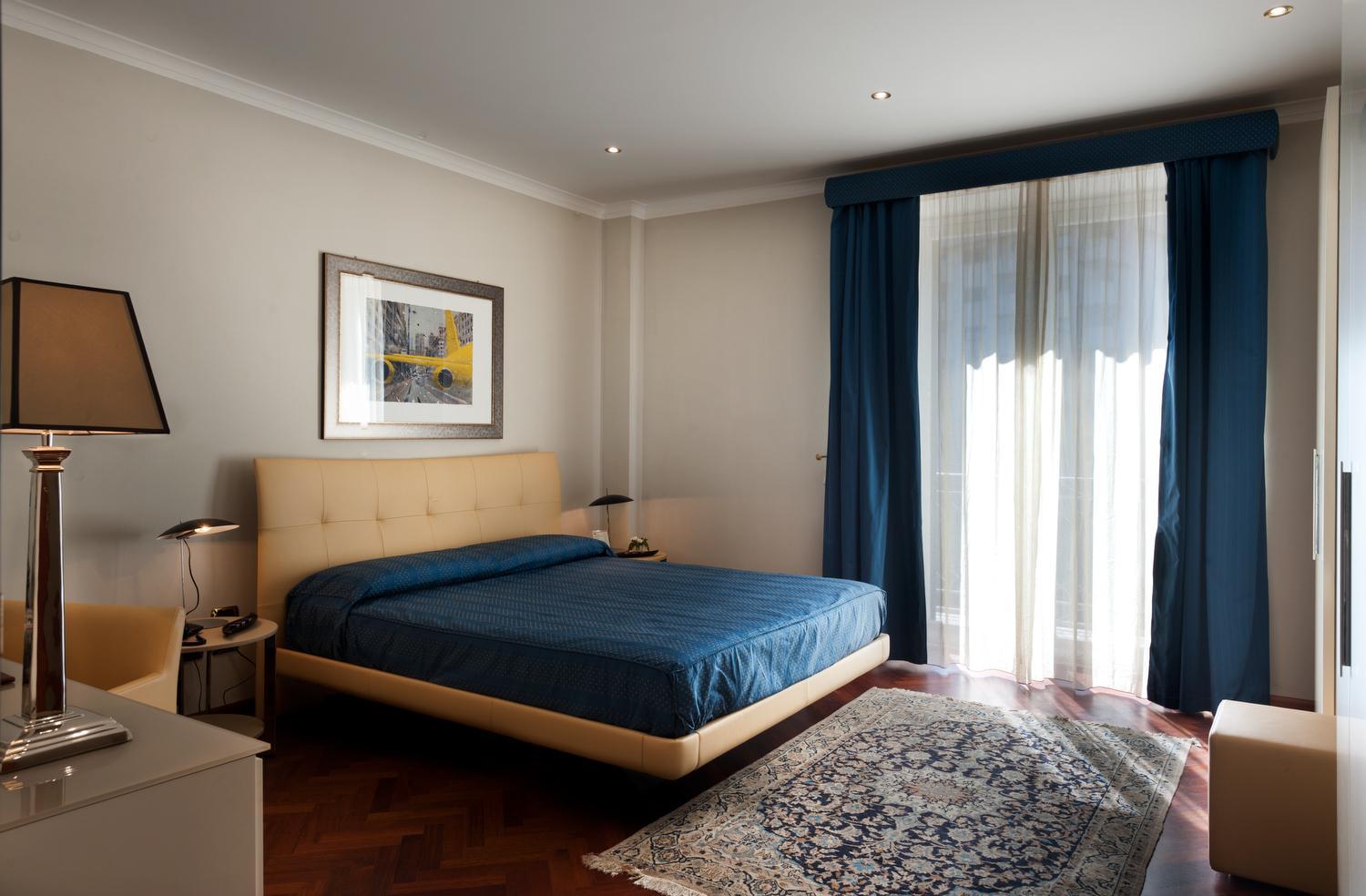 Suite - Photo 7