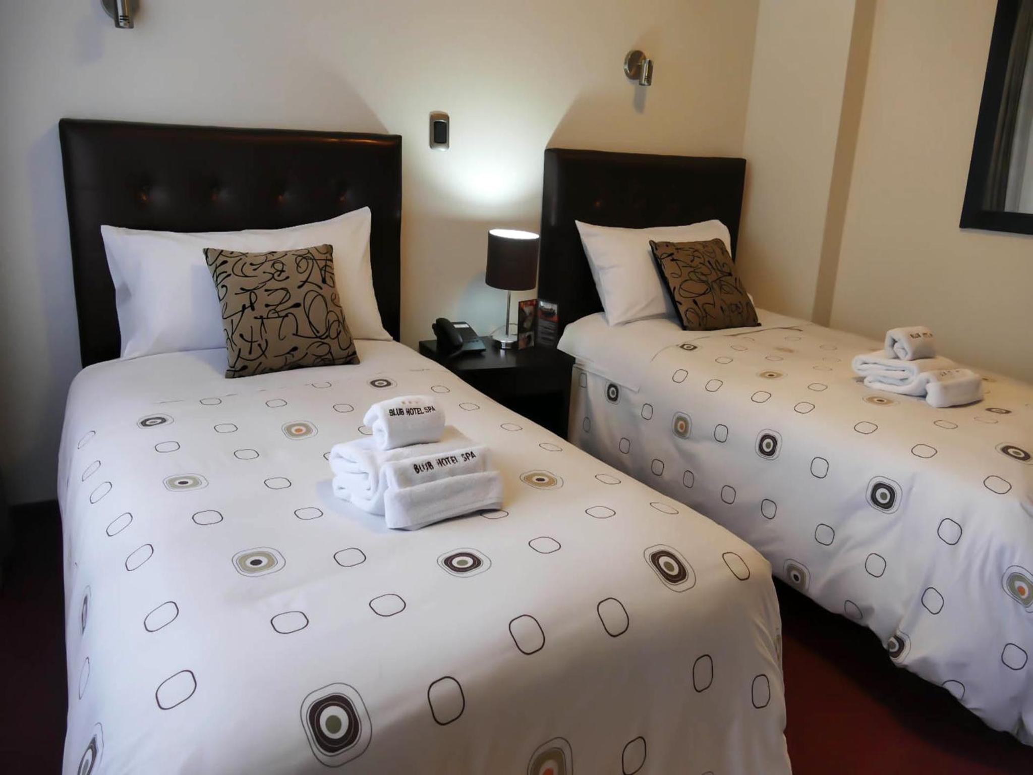 Standard Double Room photo 3