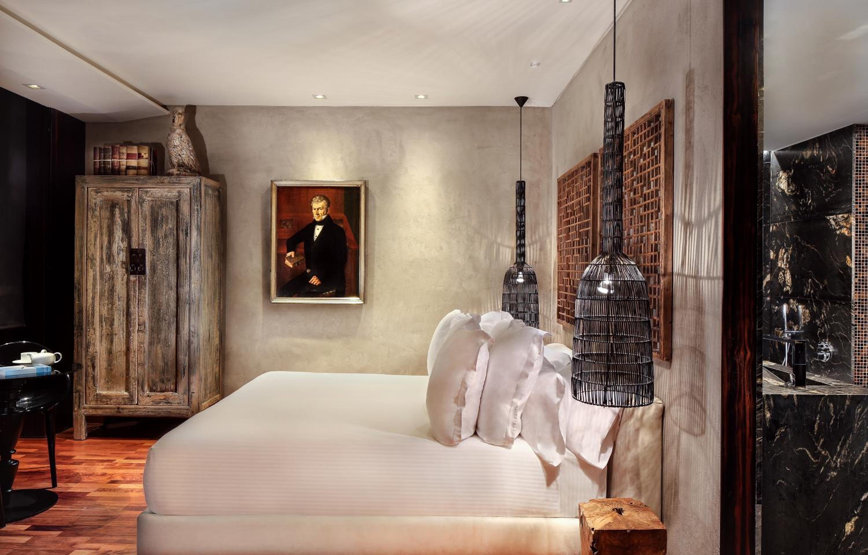 Junior Suite (1-2 Adults)
