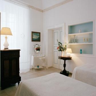 Suite (4 Adults) - Photo 1