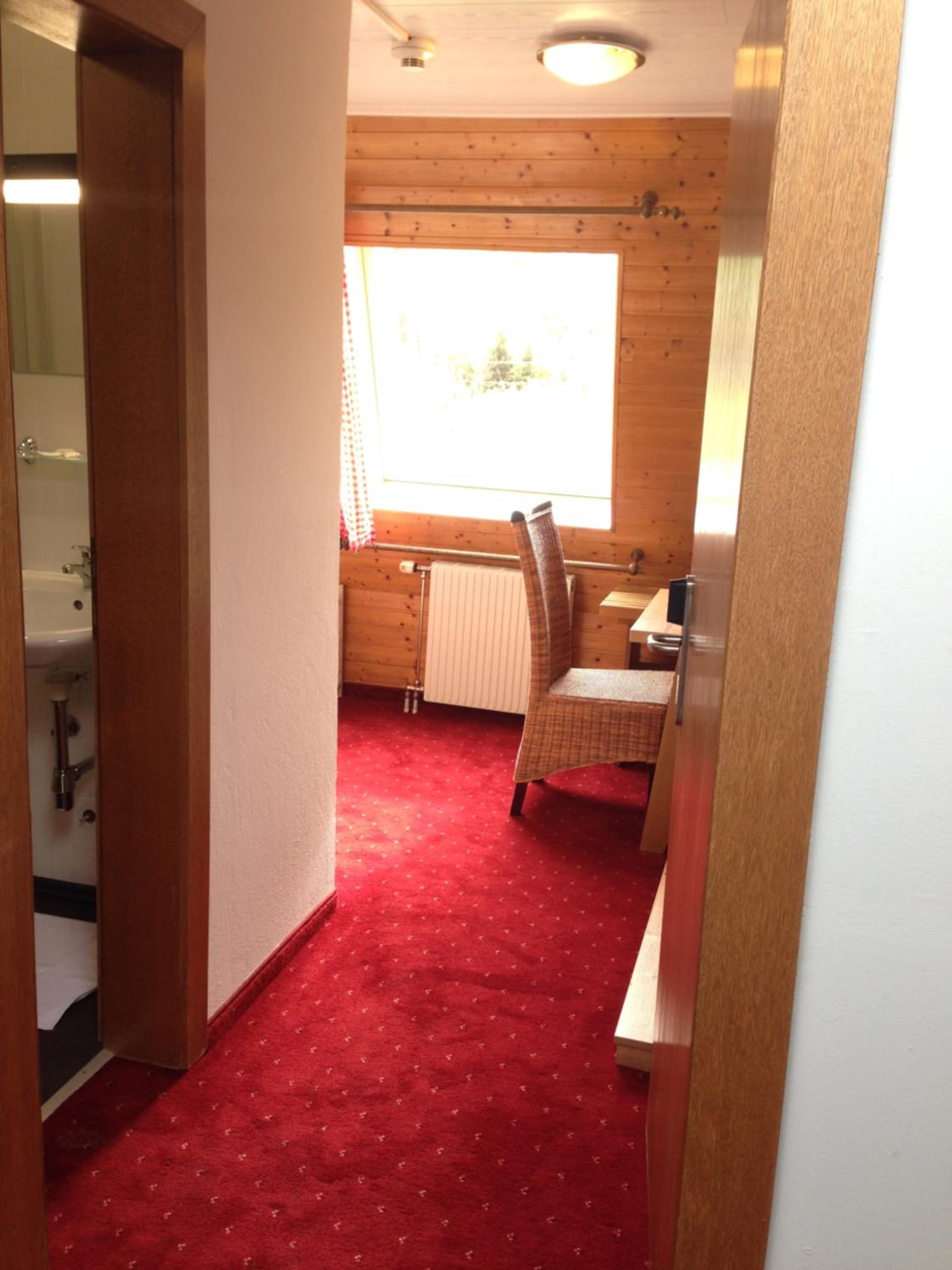 Budget Single Room
