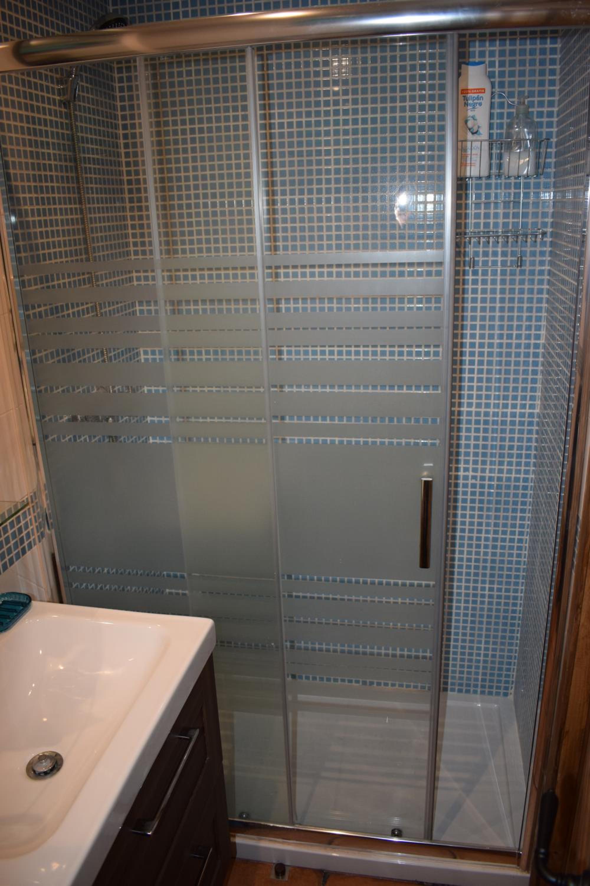 One-Bedroom Apartment - Photo 16