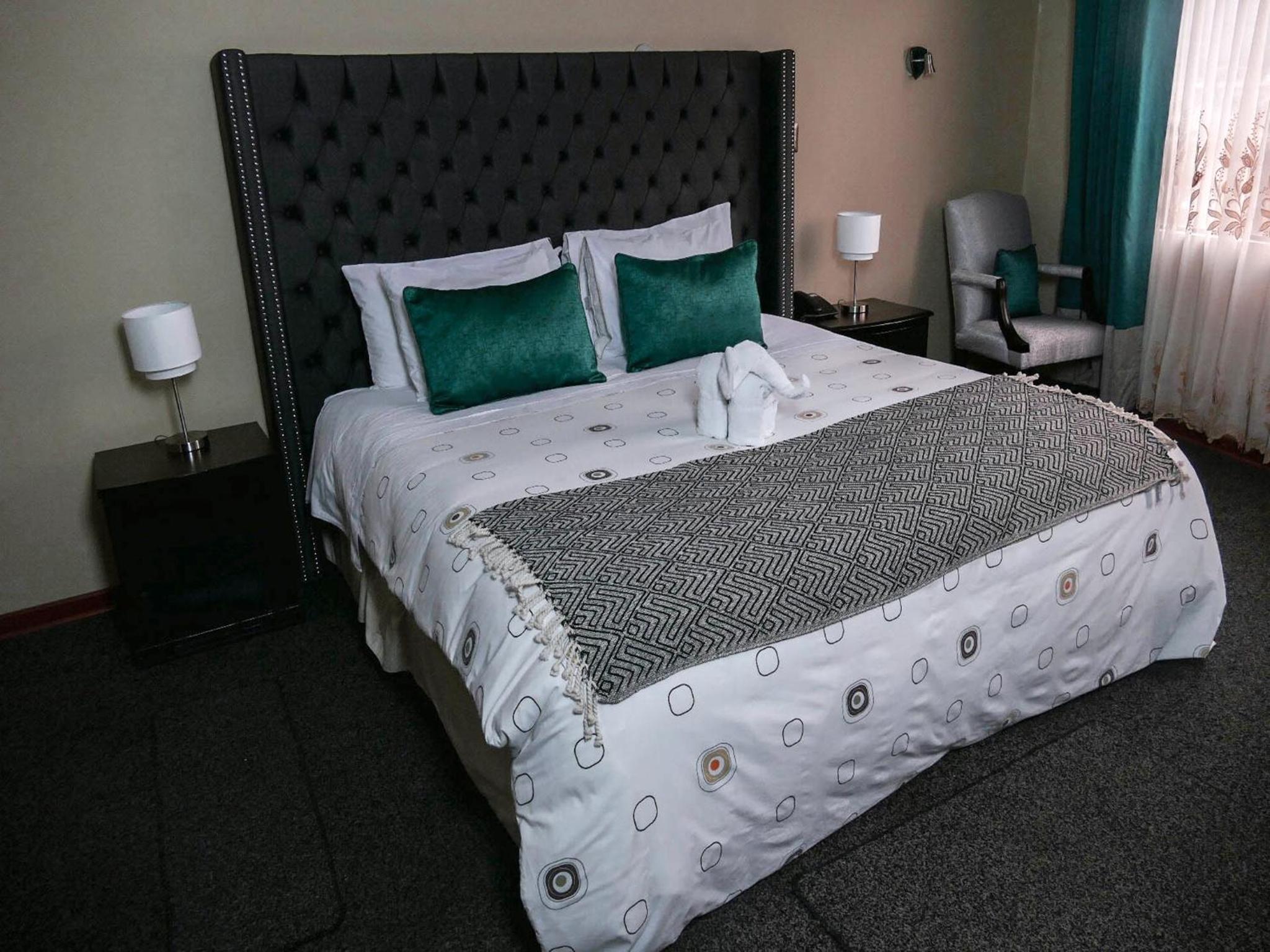 Deluxe King Room photo 3