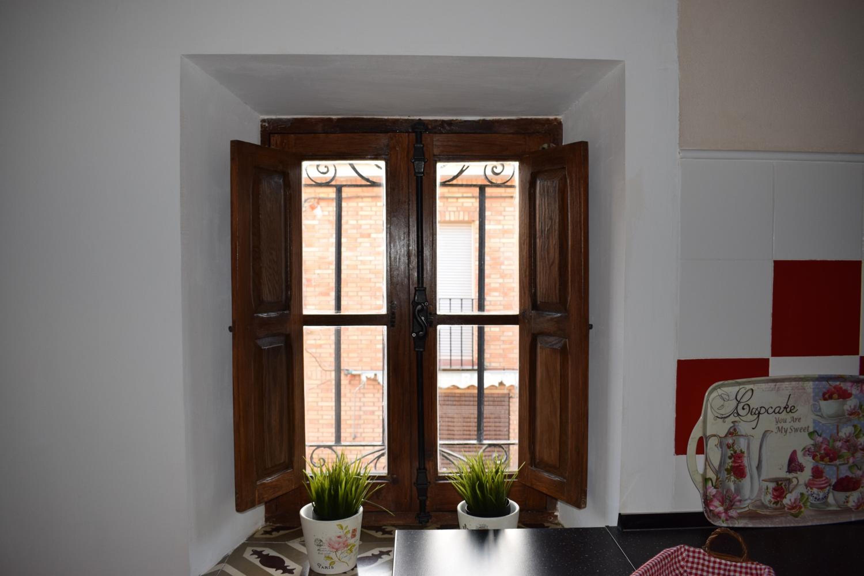 One-Bedroom Apartment - Photo 18