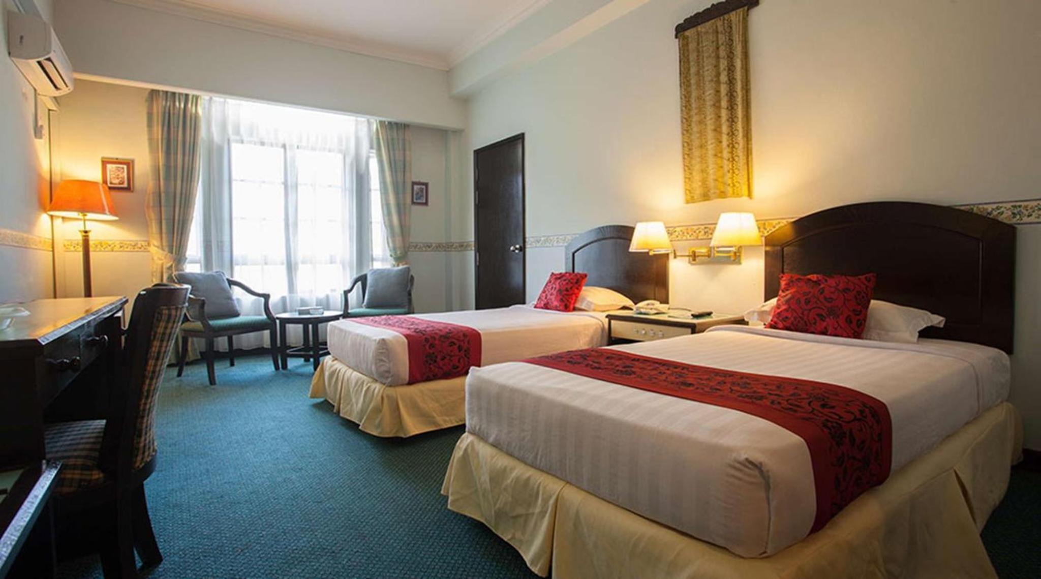 Standard Twin Room photo 2