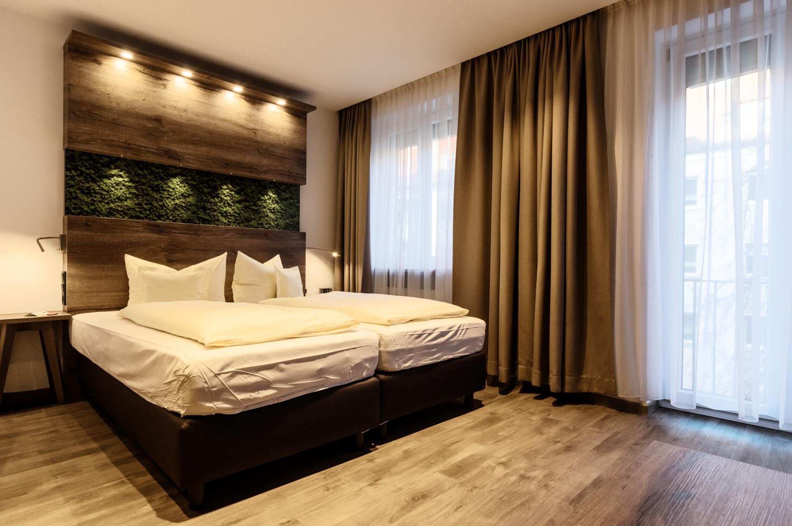 Double Room - Photo 14