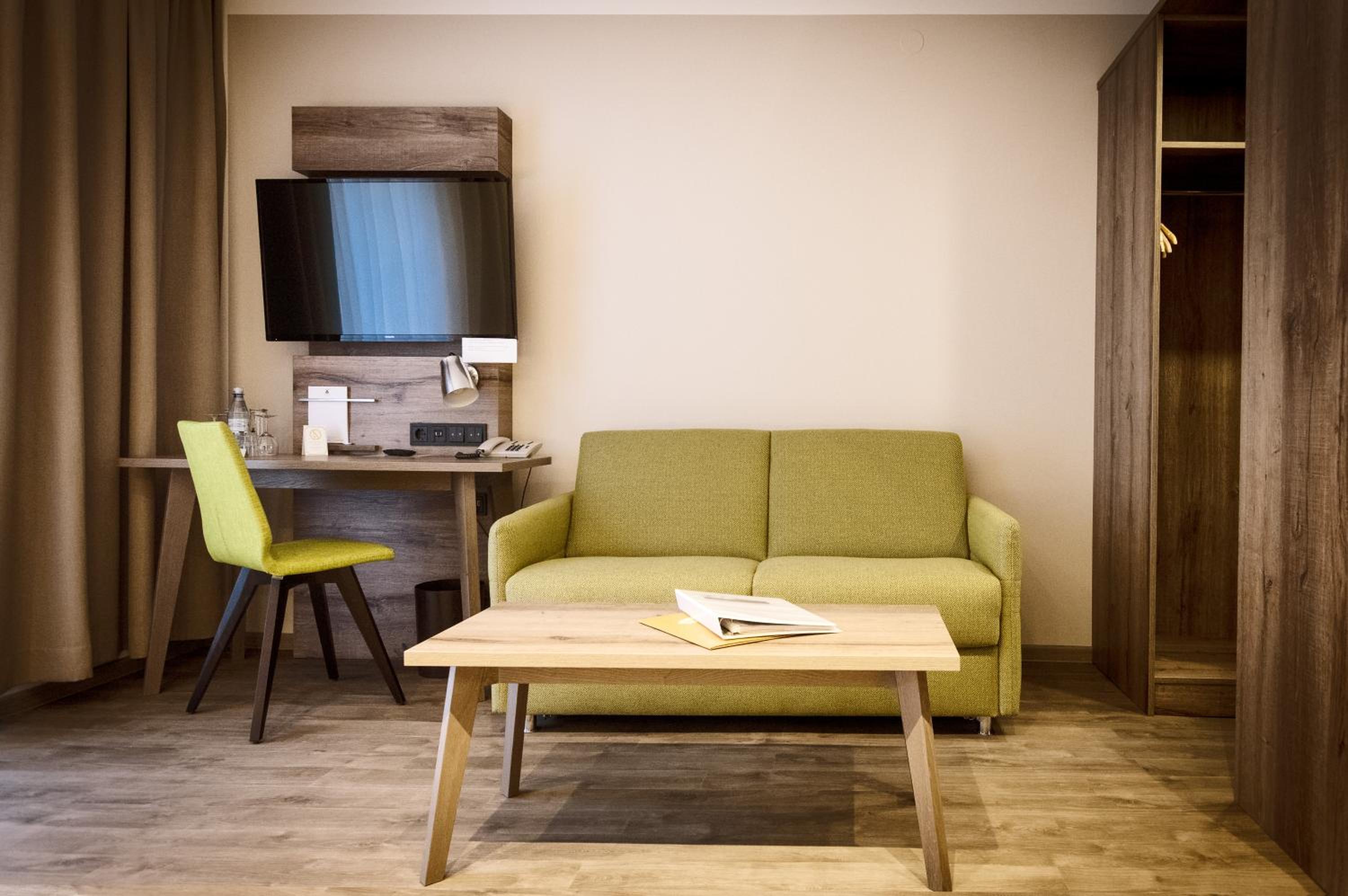 Double Room - Photo 12