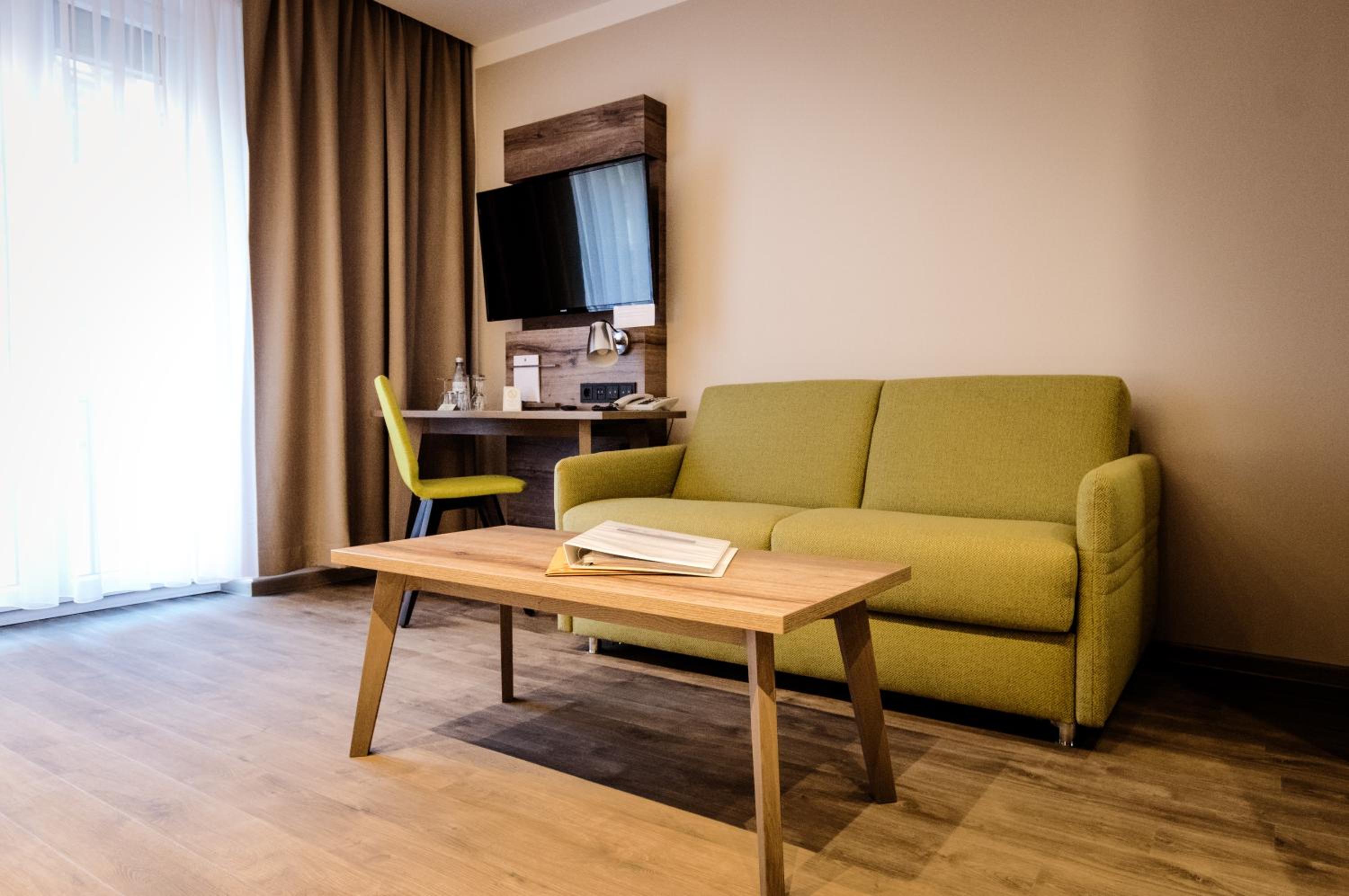 Double Room - Photo 11