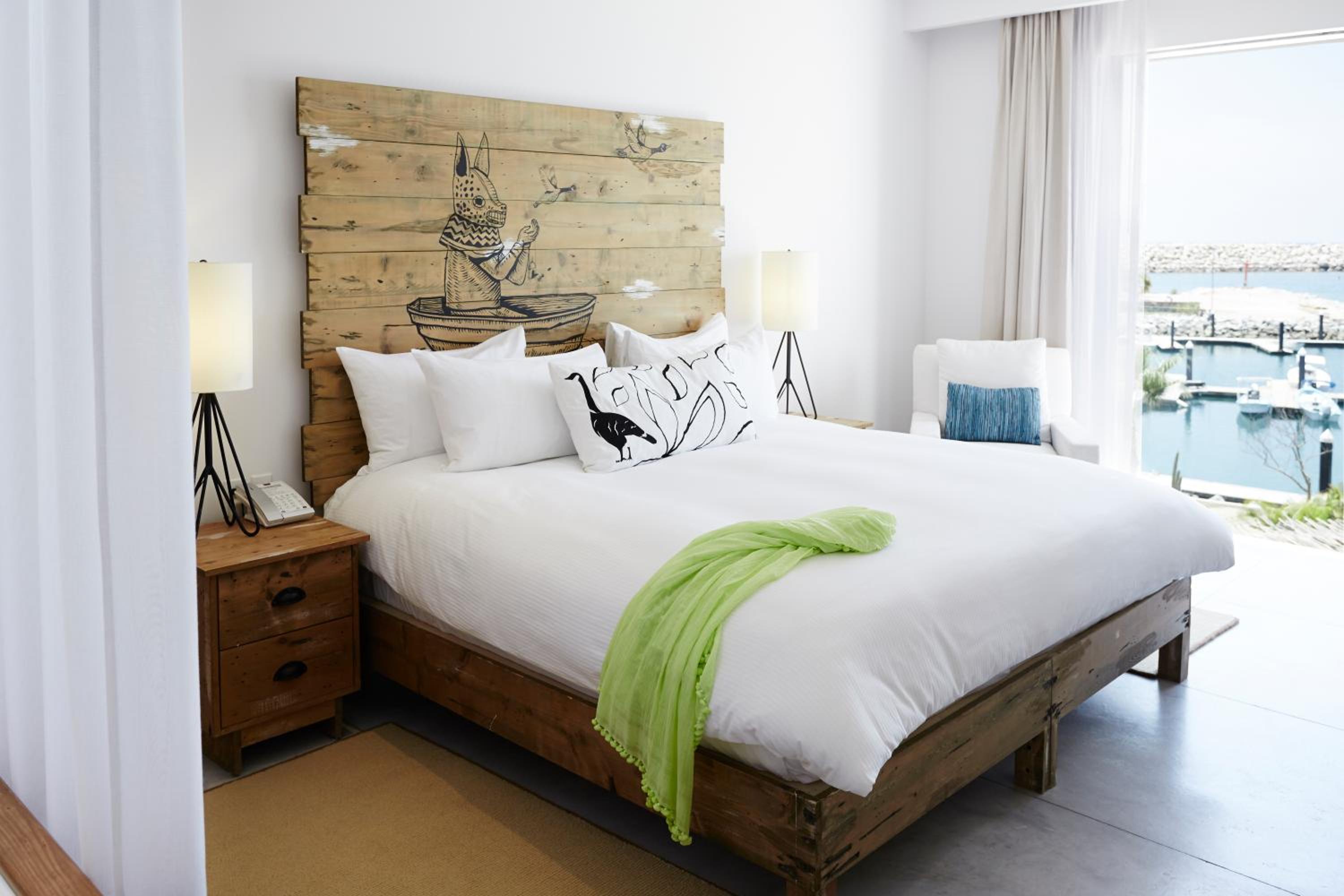 Ocean View King  - Photo 1