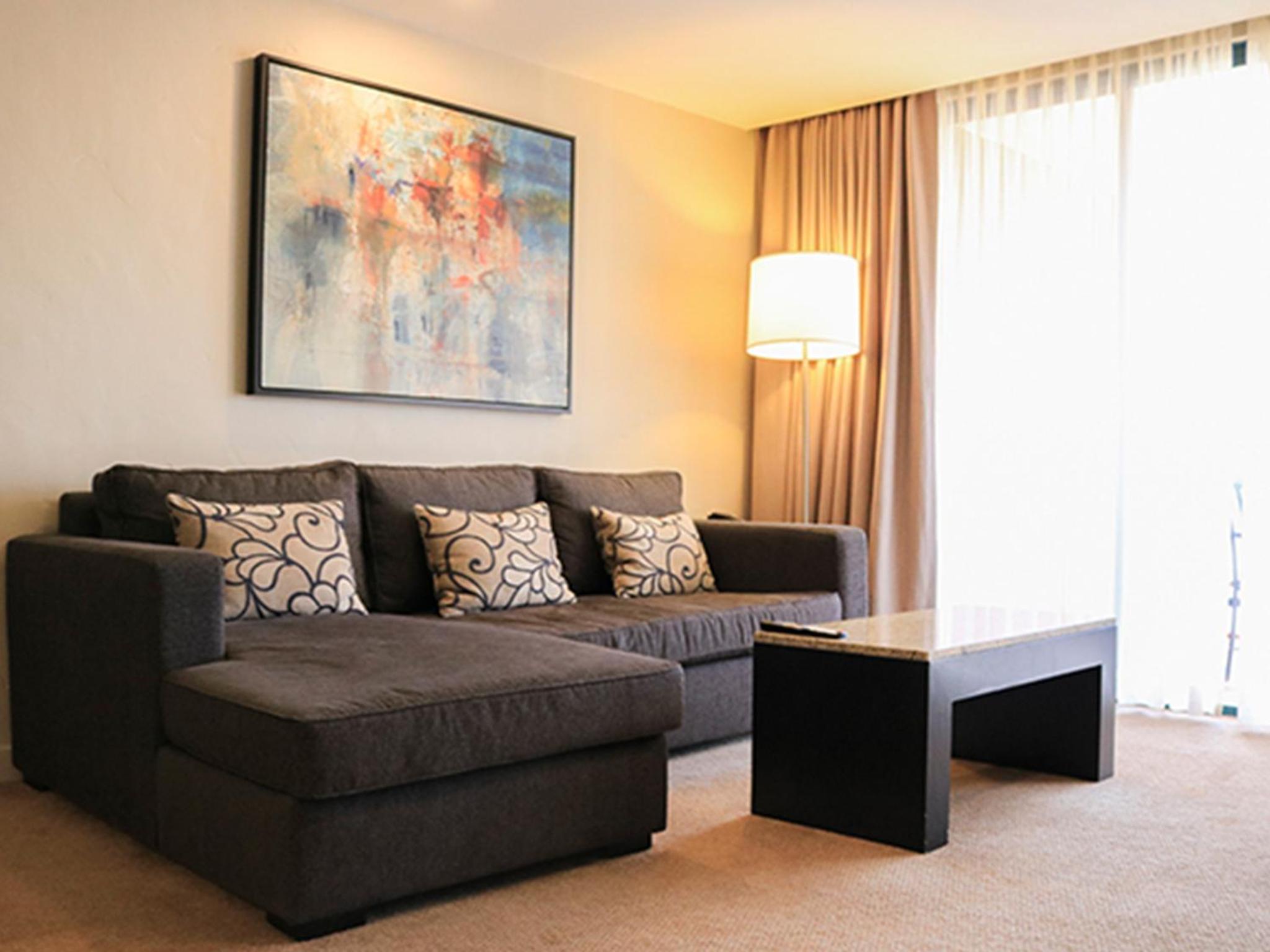 Deluxe Suite - Photo 7