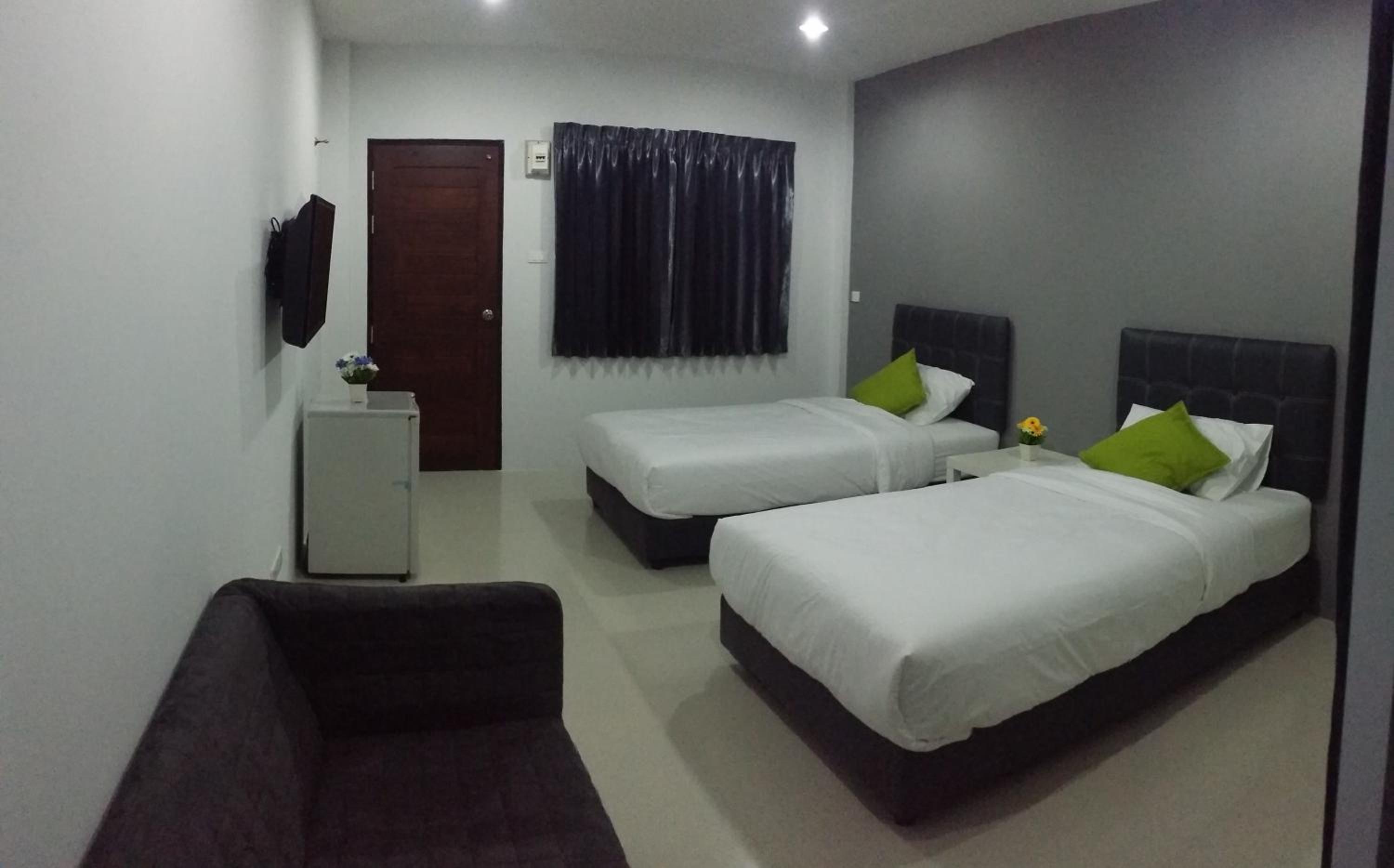 Deluxe Twin Room photo 1